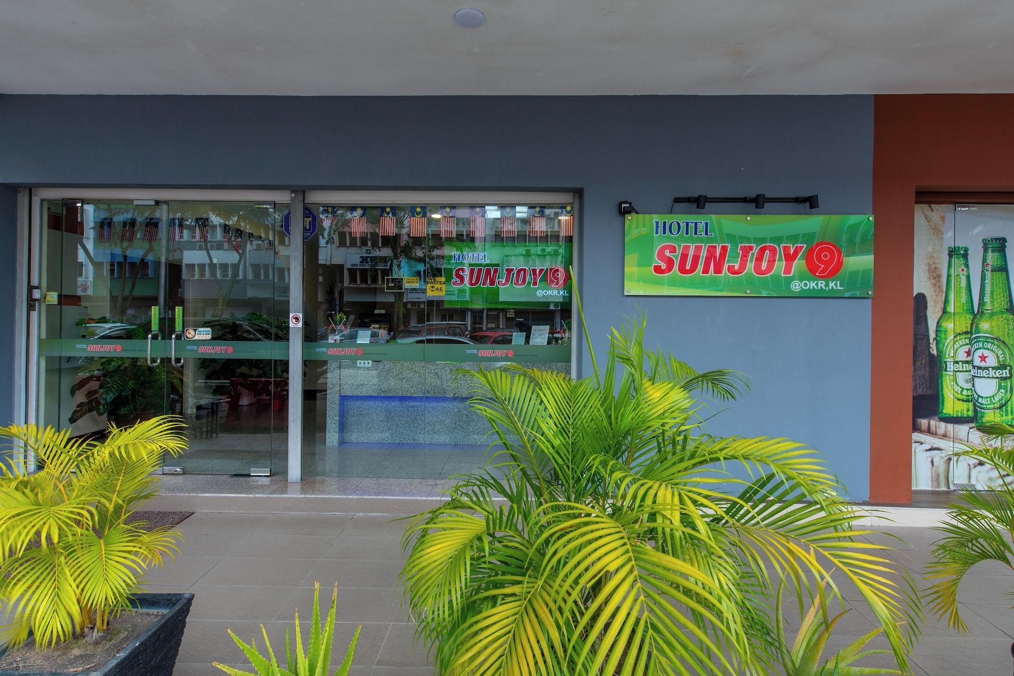 Vista Exterior Hotel Sunjoy9 OKR