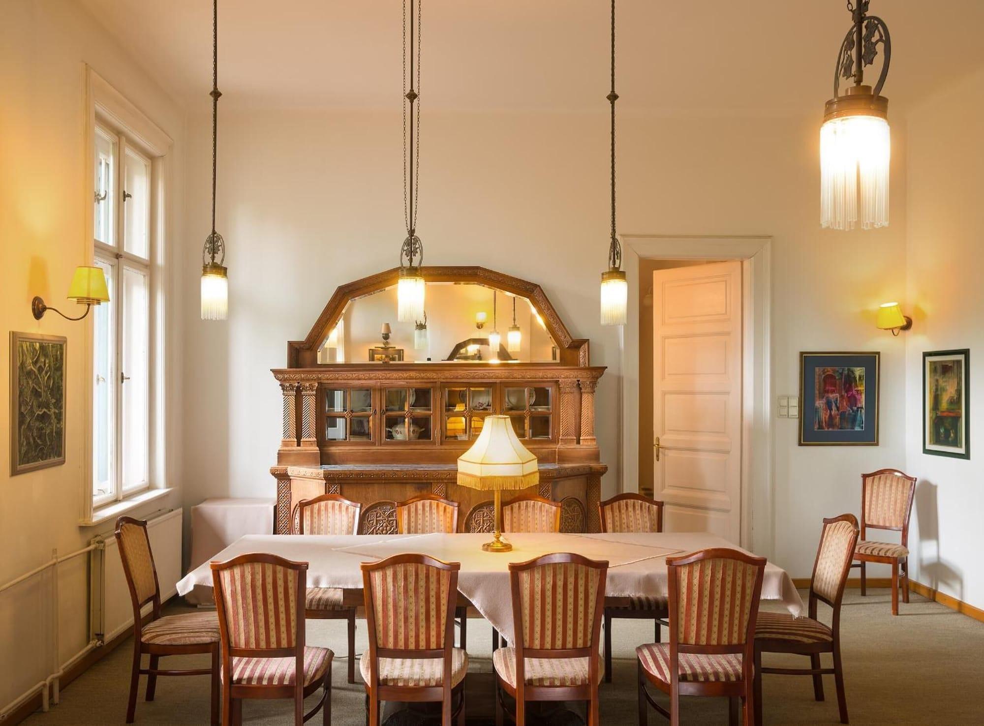 Restaurant Ábel Pension Budapest