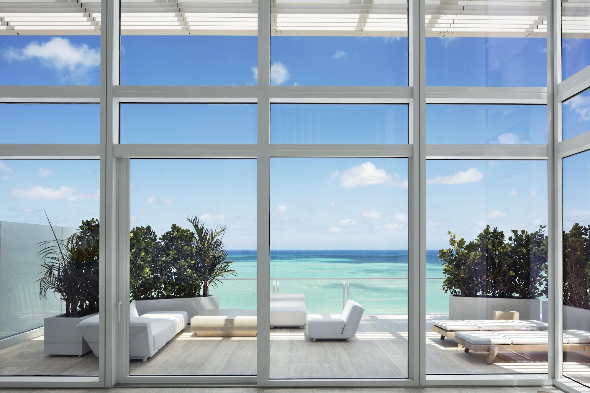 Habitación Four Seasons Hotel at The Surf Club