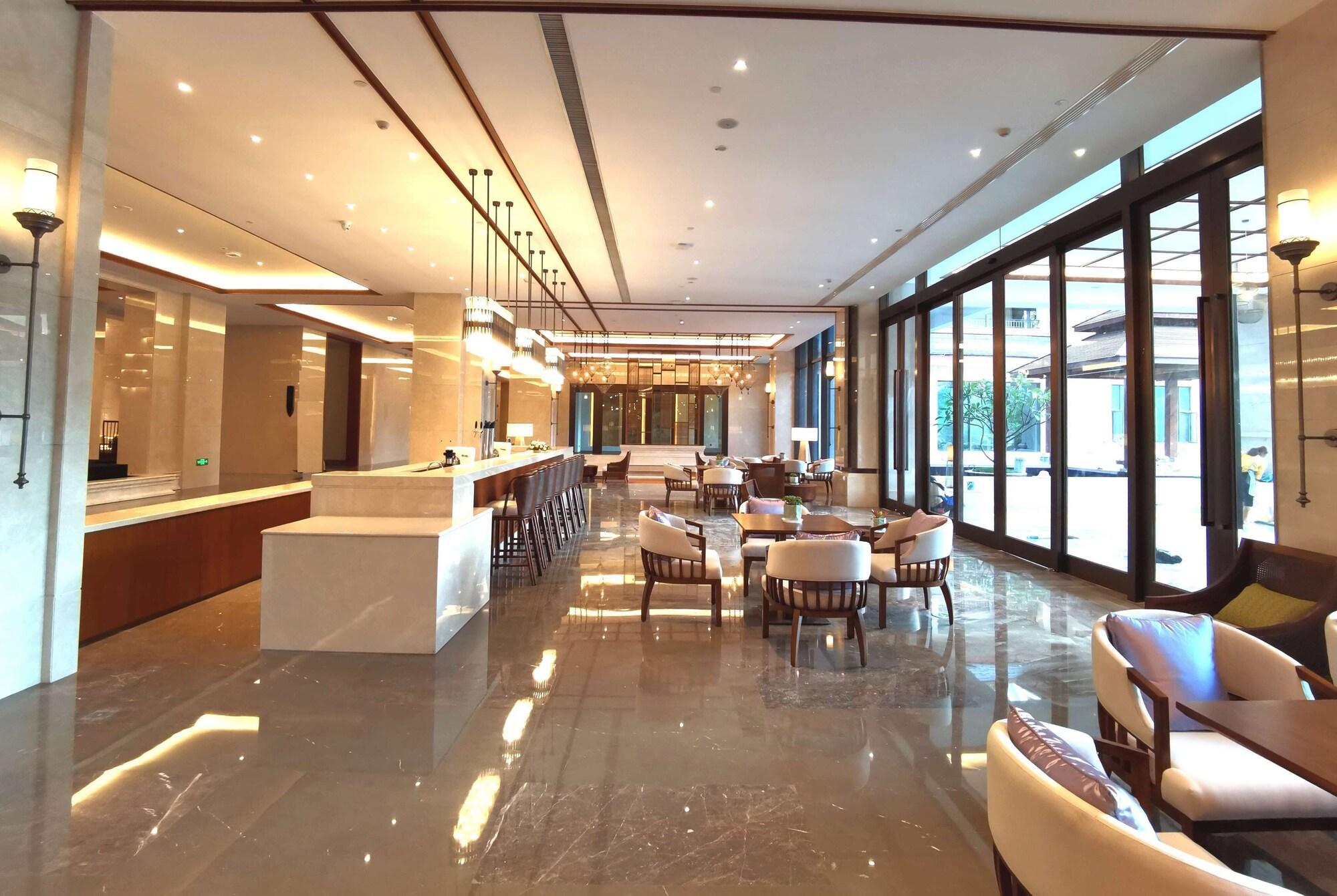 Vista Lobby Howard Johnson the Bund Hotel Gasa
