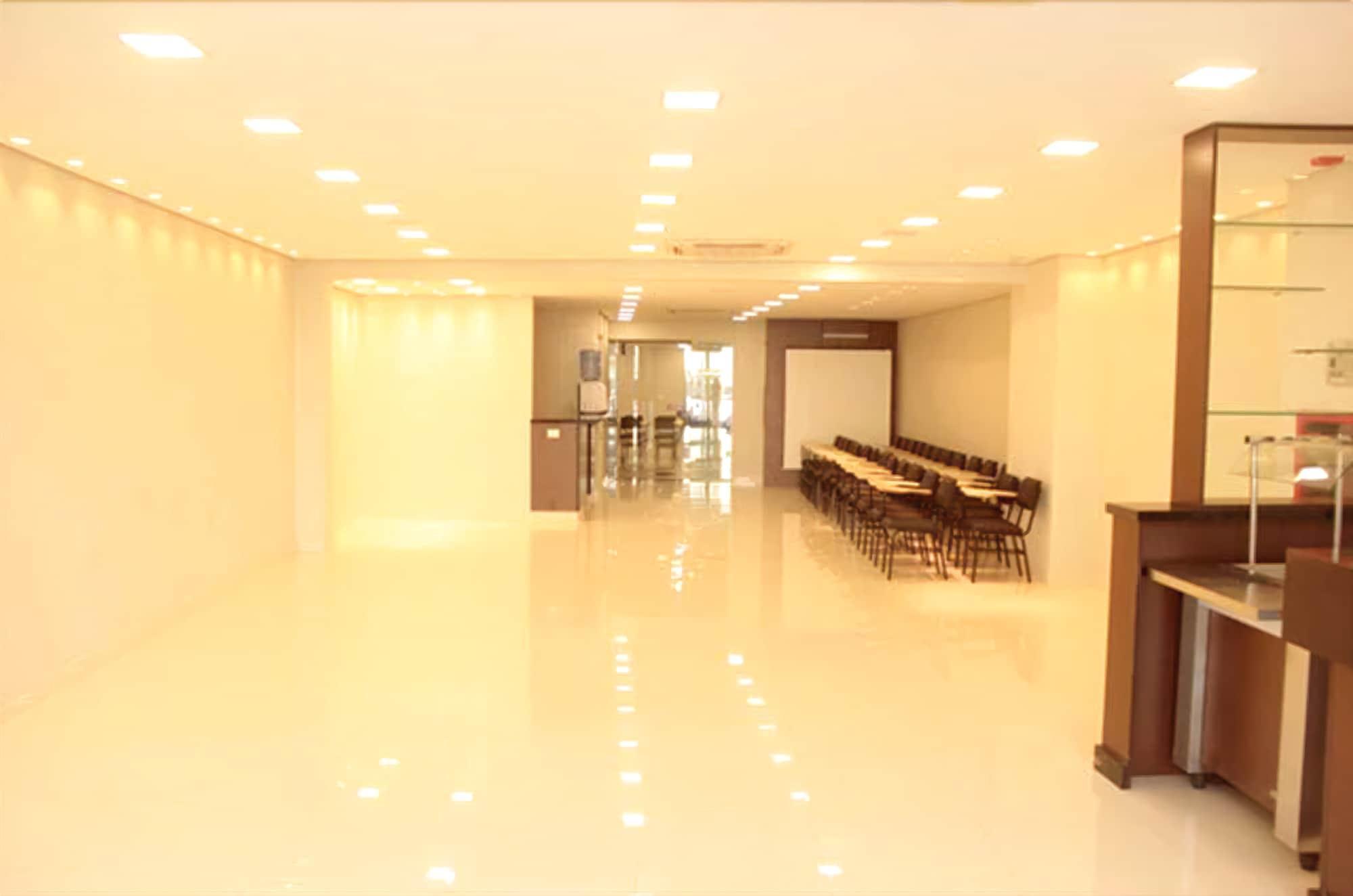 Instalaciones Recreativas Hotel Palace Santarem