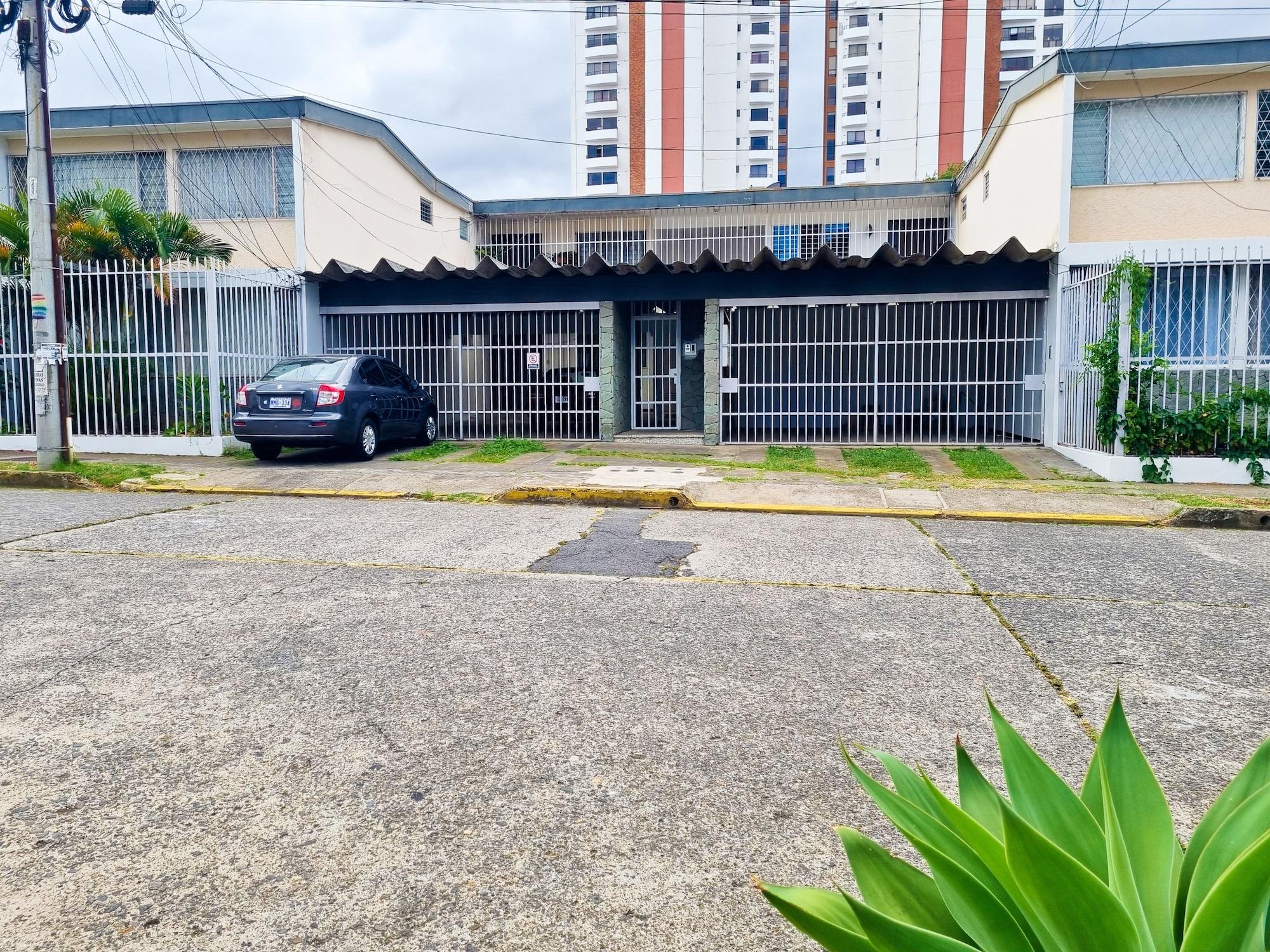 Vista Exterior Sabana Studios