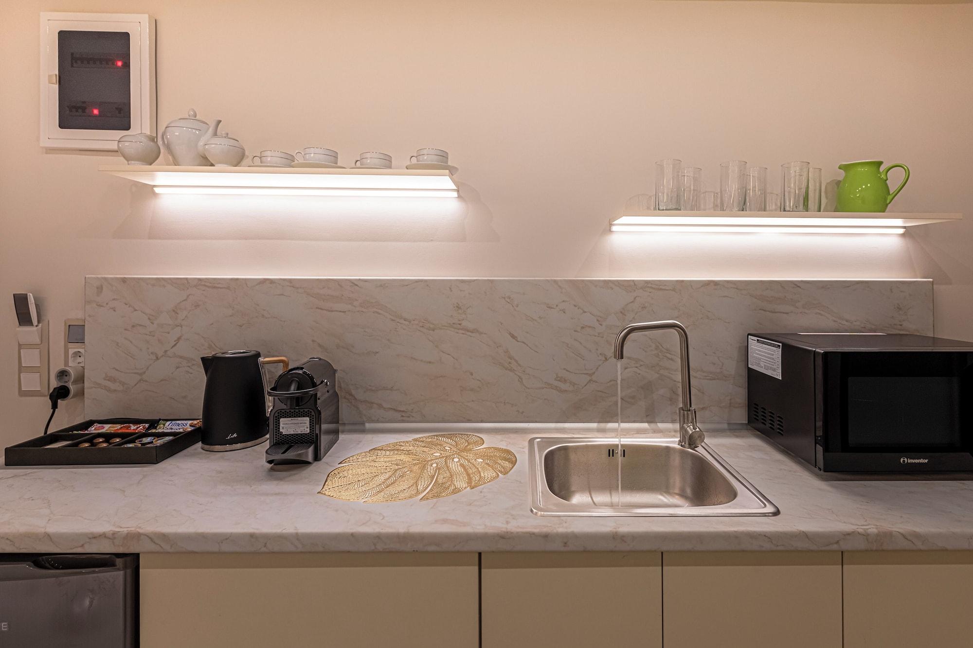 Equipamiento de Habitación Koukaki Luxury Suites
