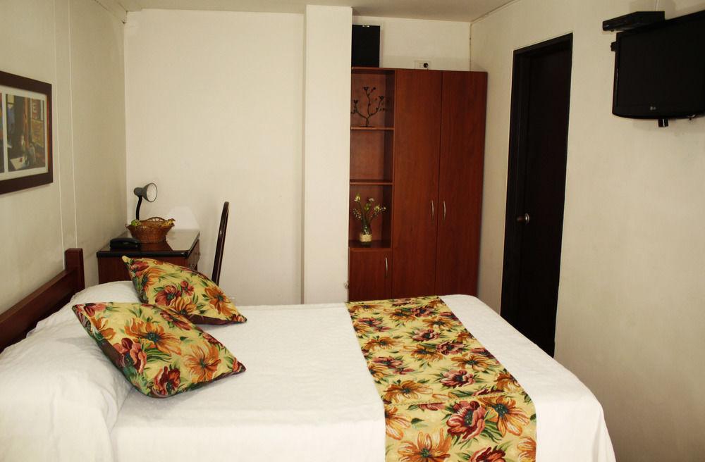 Guest room amenity Hotel El Edén Manizales