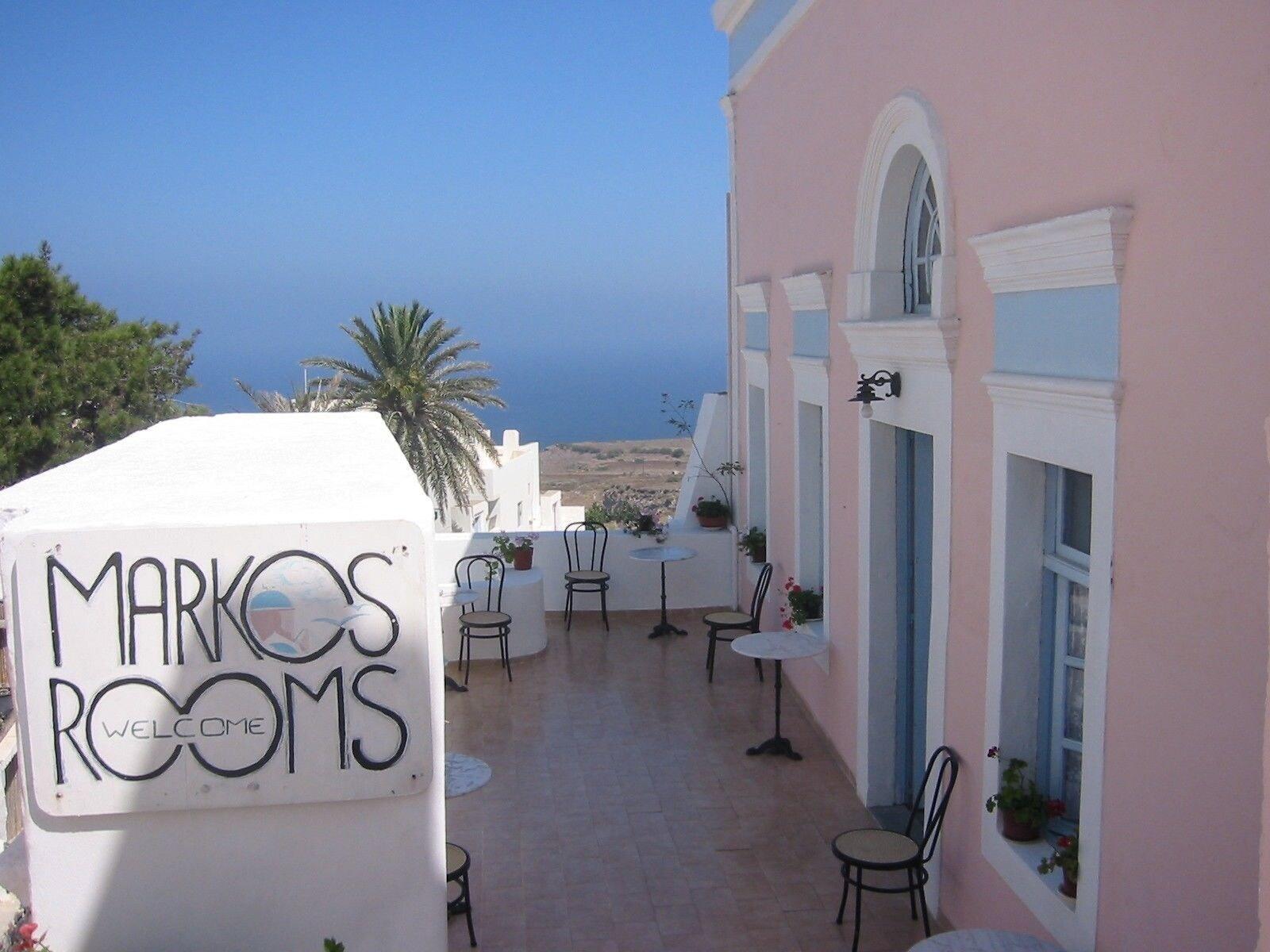 Varios Marcos Rooms