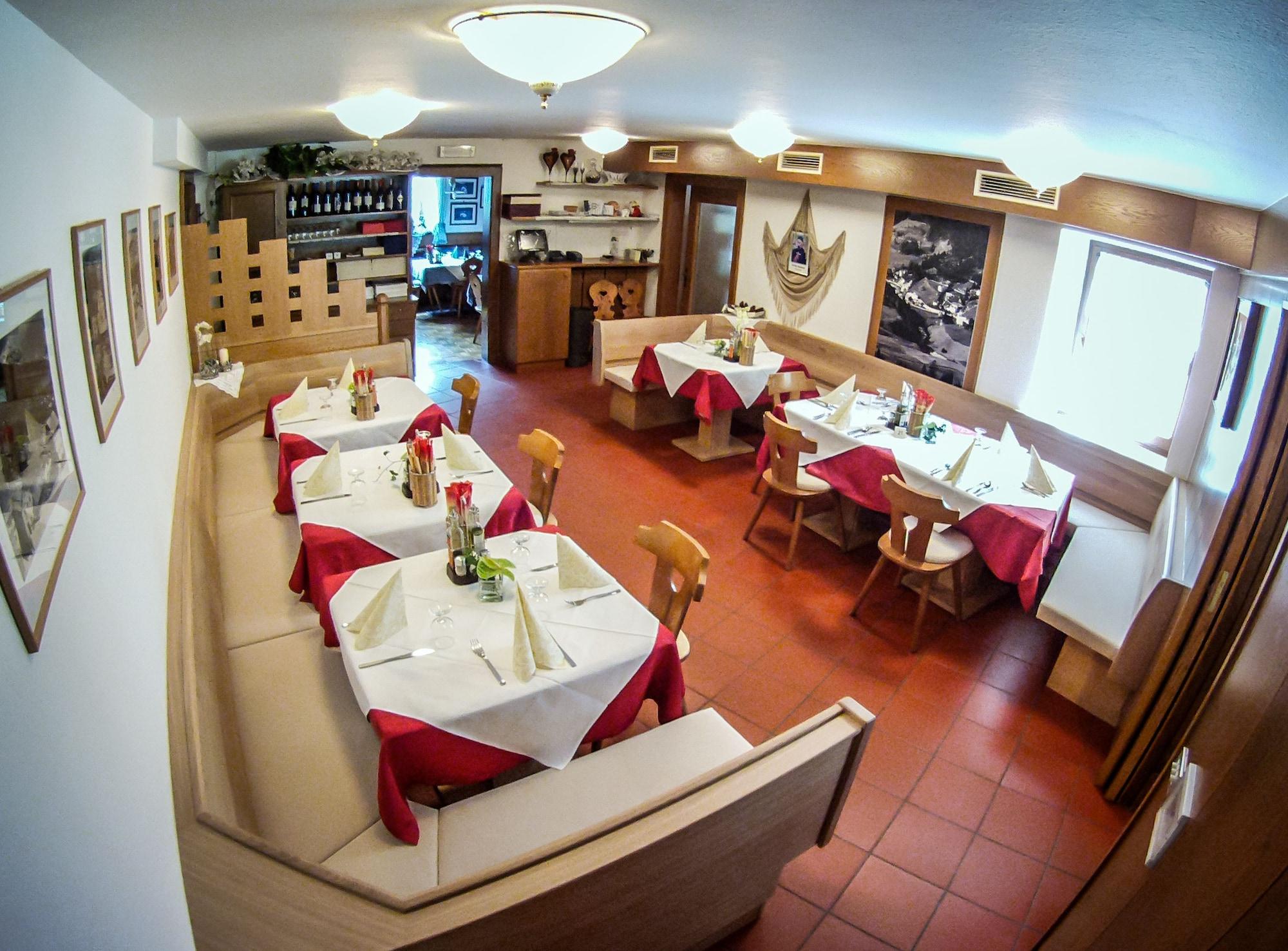 Restaurant Hotel Ustaria Posta