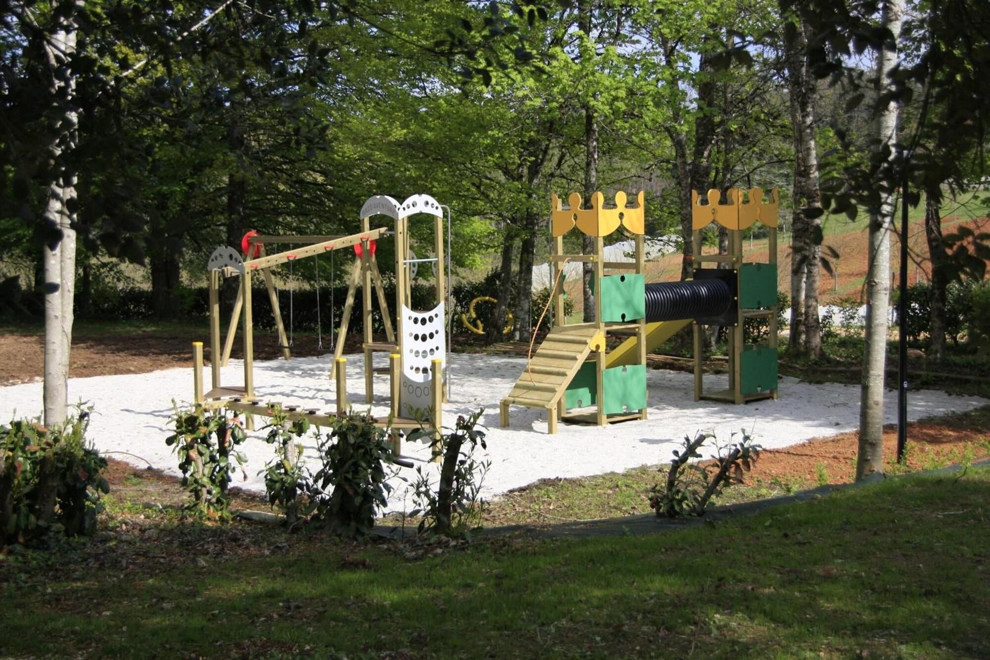 Instalaciones Recreativas Le Manoir des Cèdres