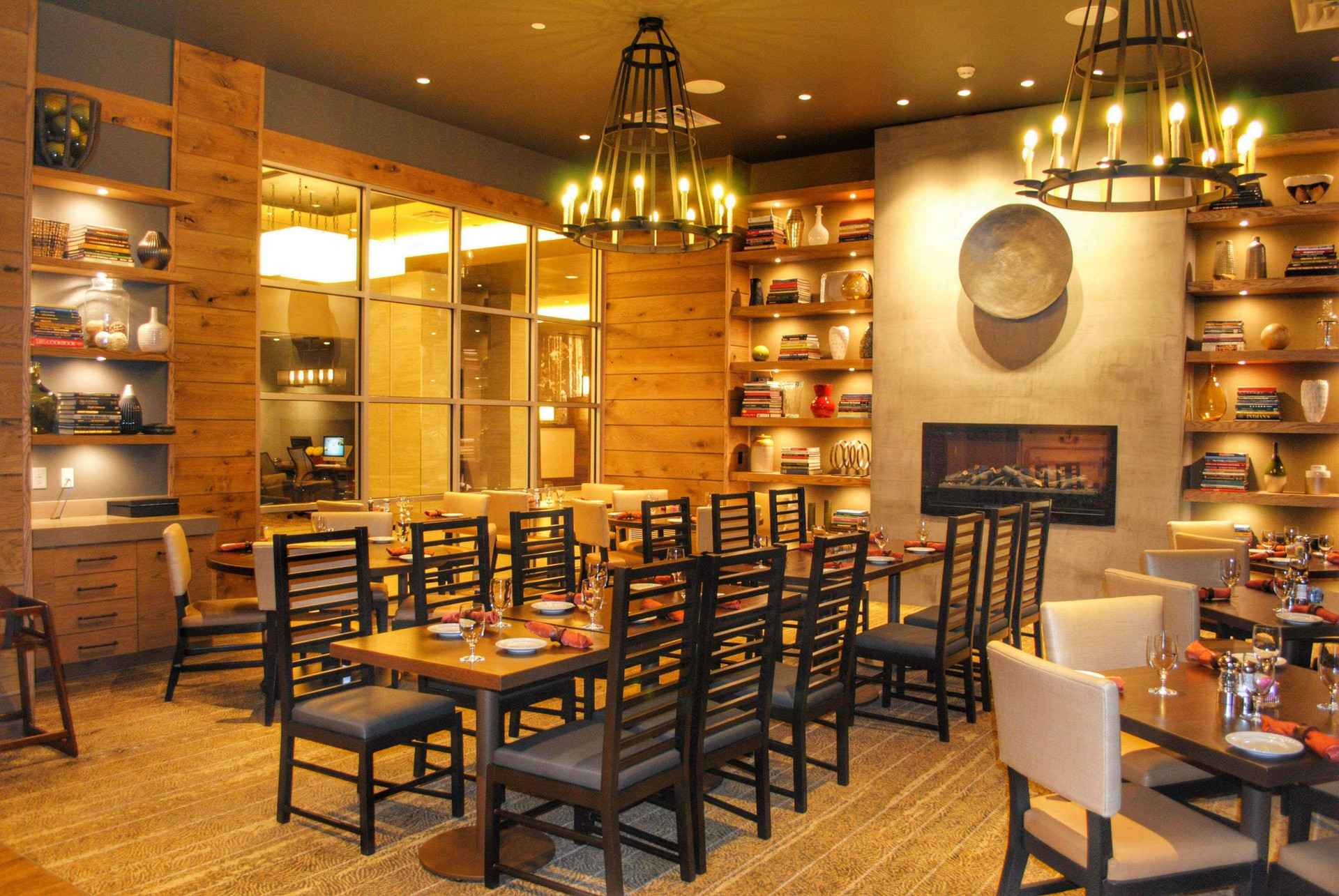 Restaurant Doubletree By Hilton Reading
