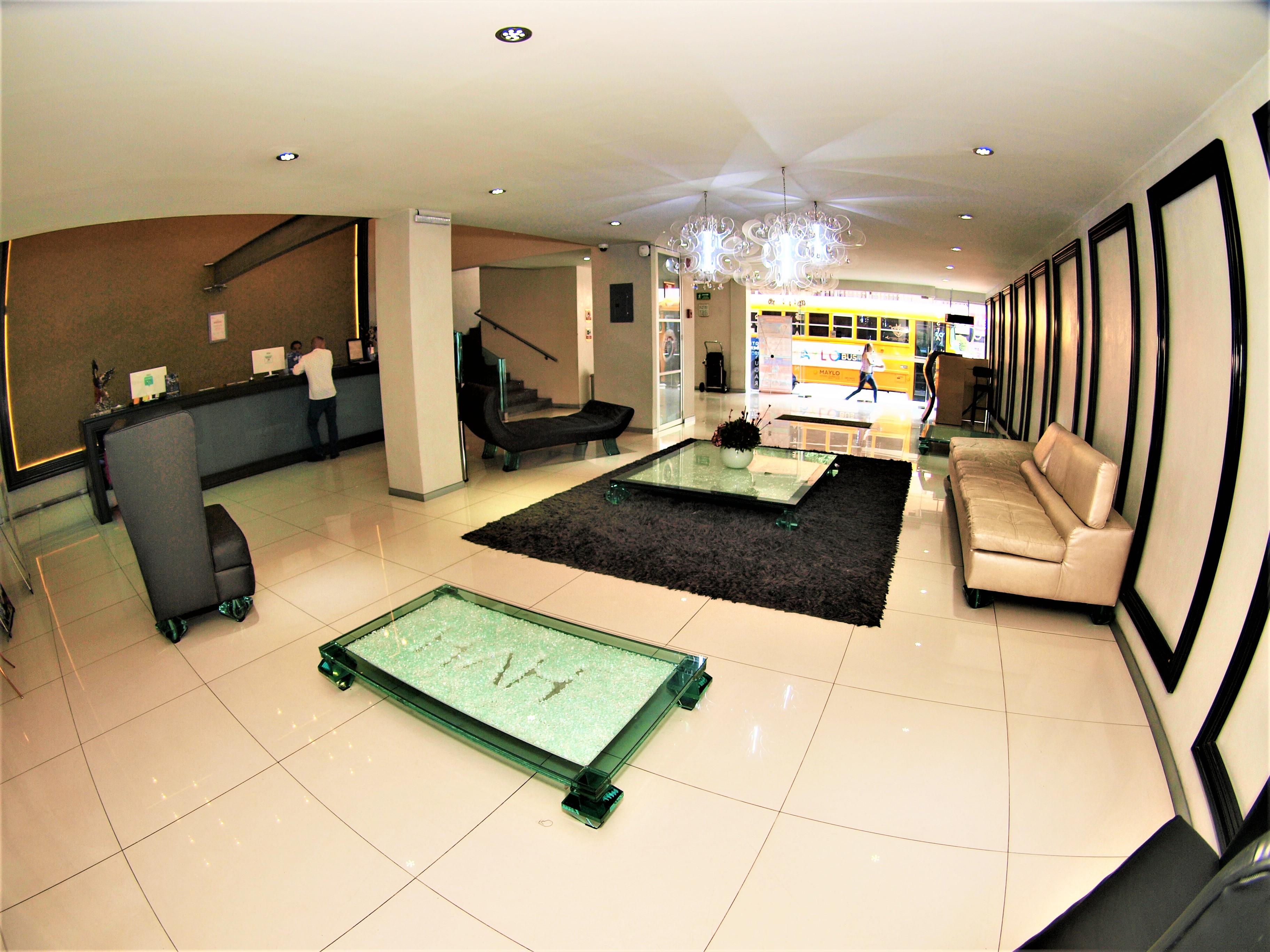 Vista Lobby Vista Hermosa