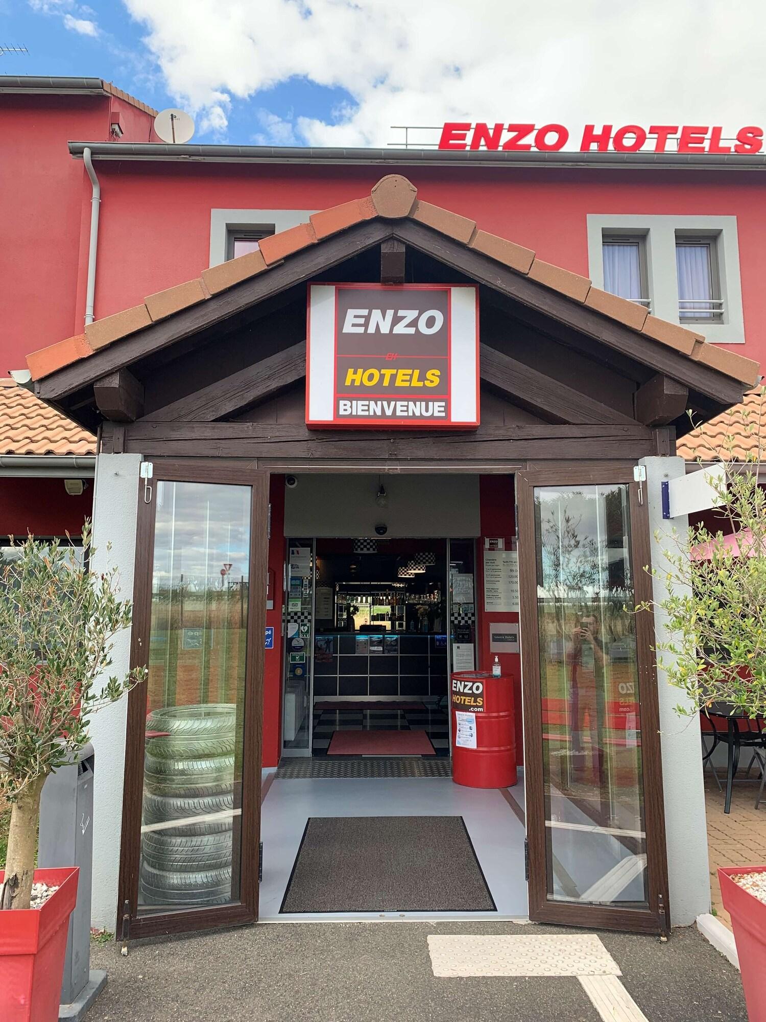 Vista Exterior Enzo Hotels Cannes Ecluse by Kyriad Direct