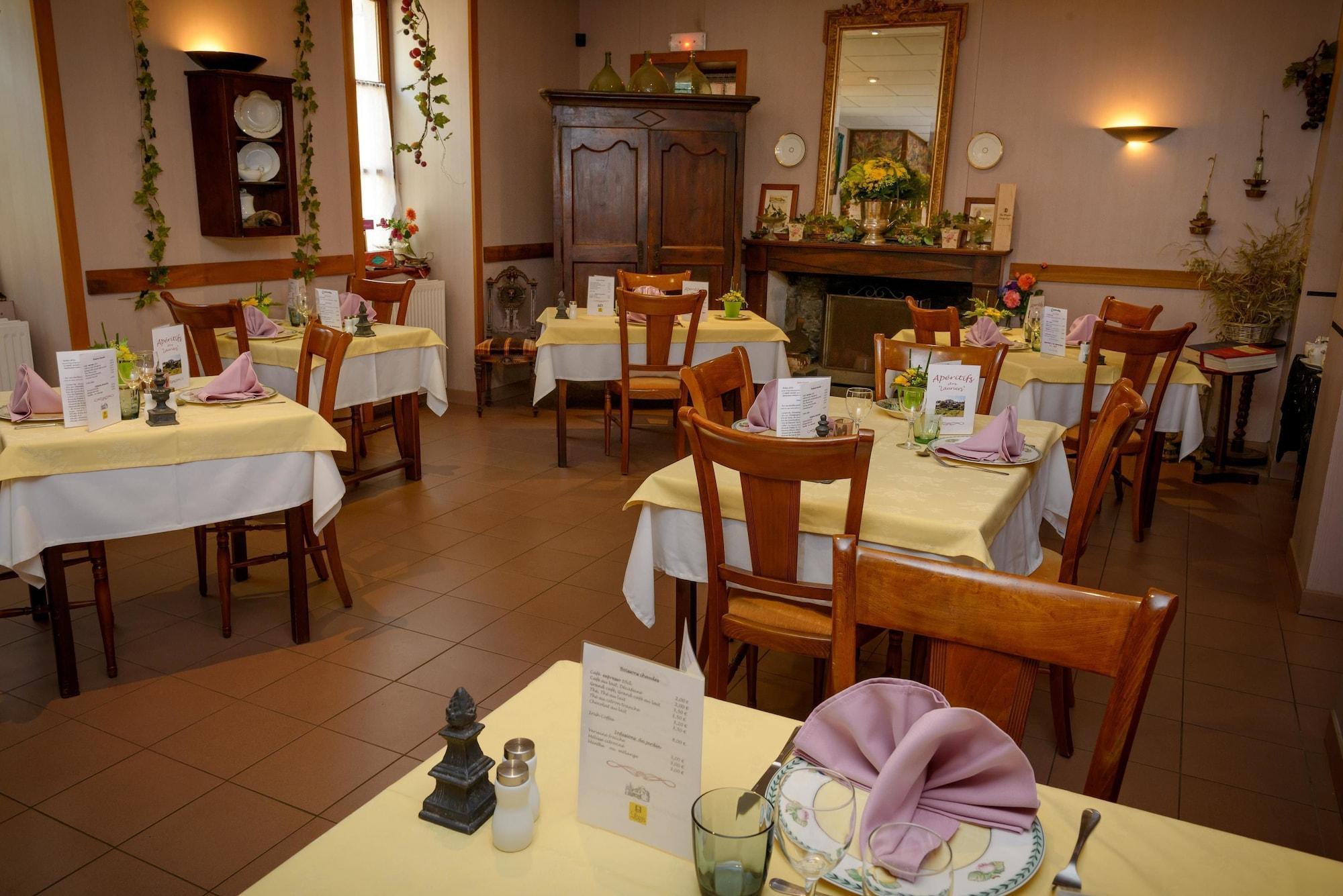 Restaurant Logis Hostellerie Des Lauriers