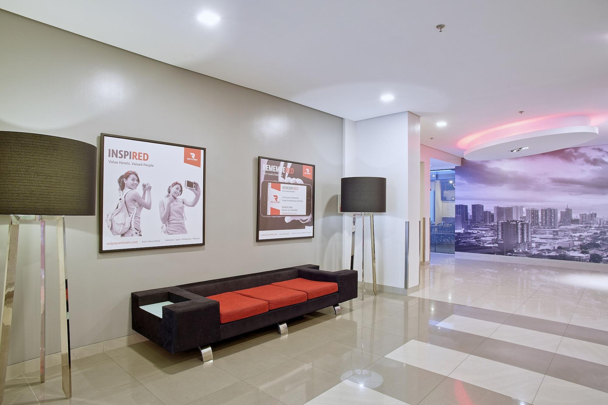 Vista Lobby Red Planet Ortigas