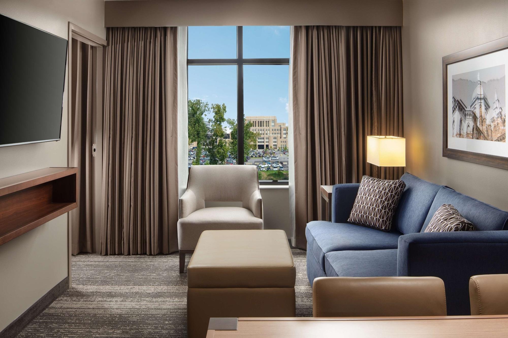Habitación Embassy Suites by Hilton South Bend at Notre Dame