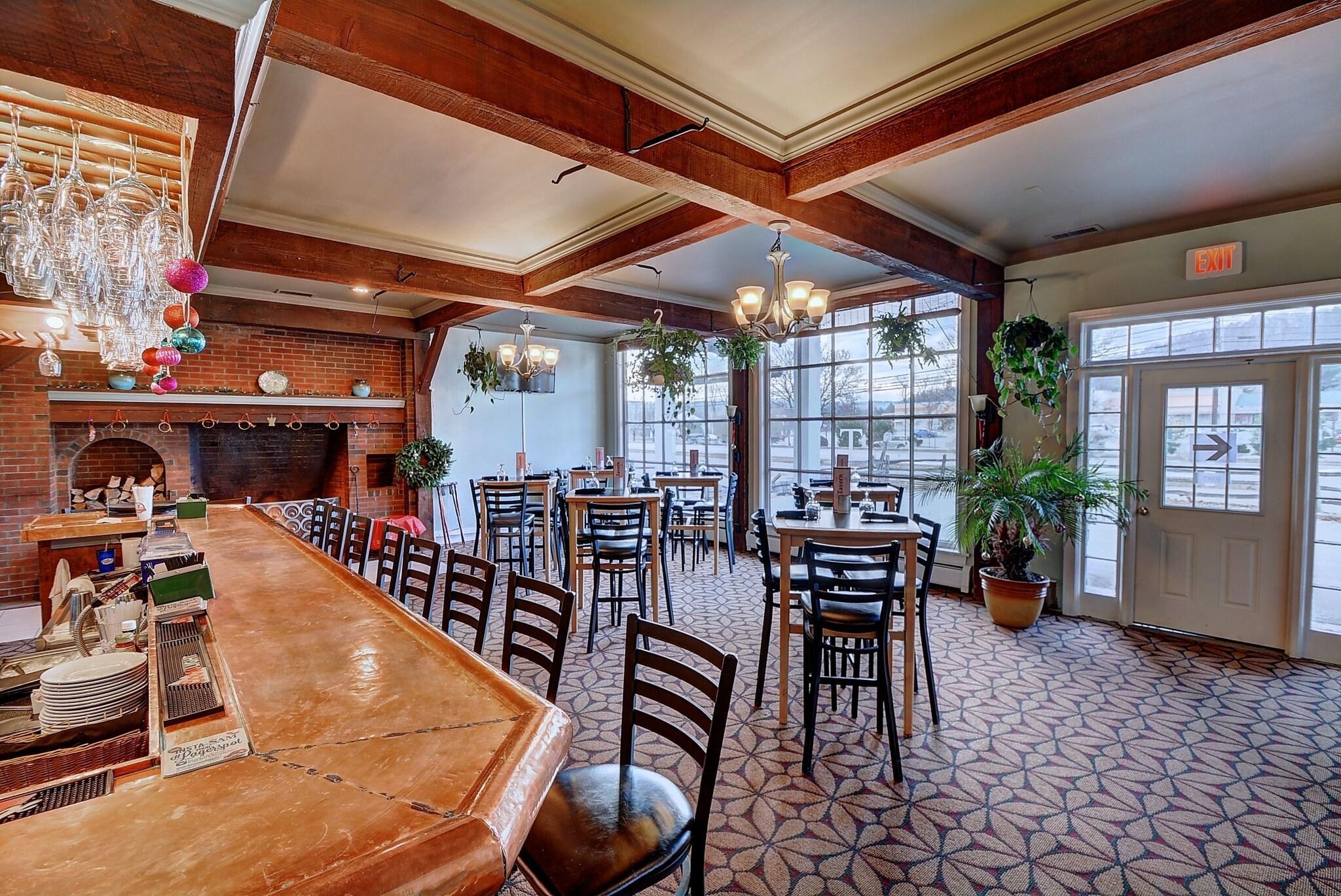 Restaurant Colonial Motel And Spa