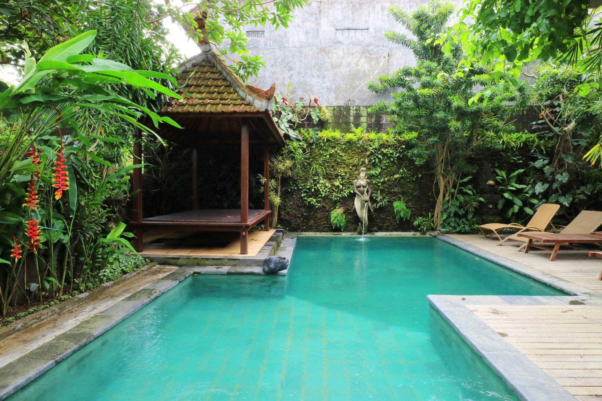 Varios Pering Bungalow Ubud
