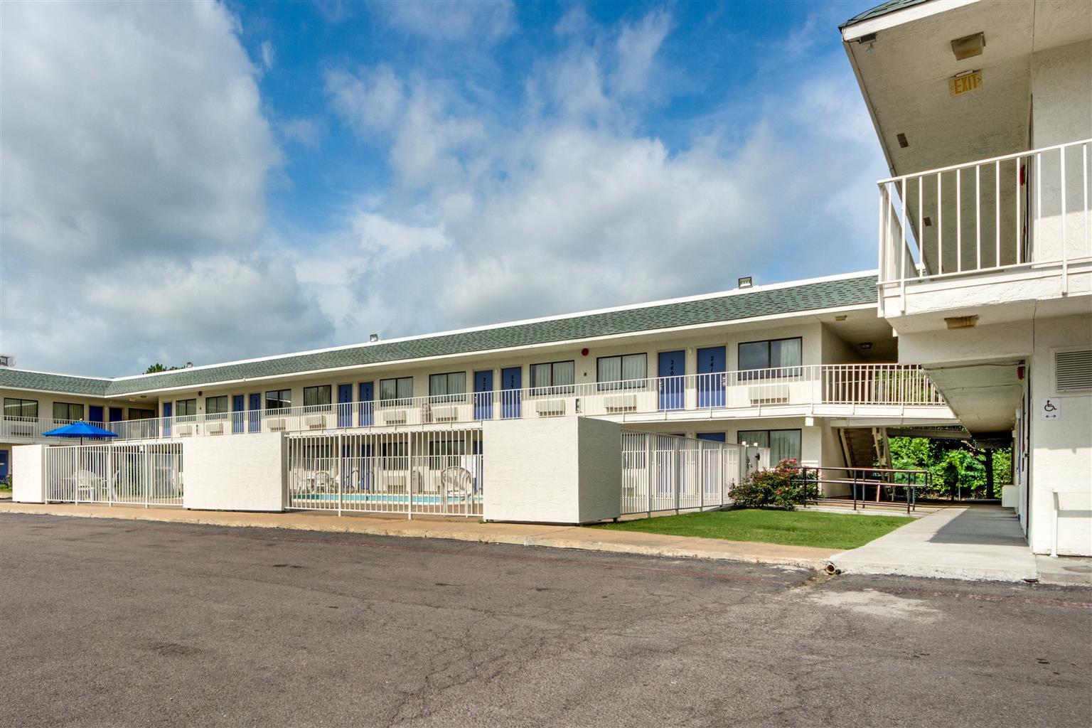 Vista Exterior MOTEL 6 MUSKOGEE