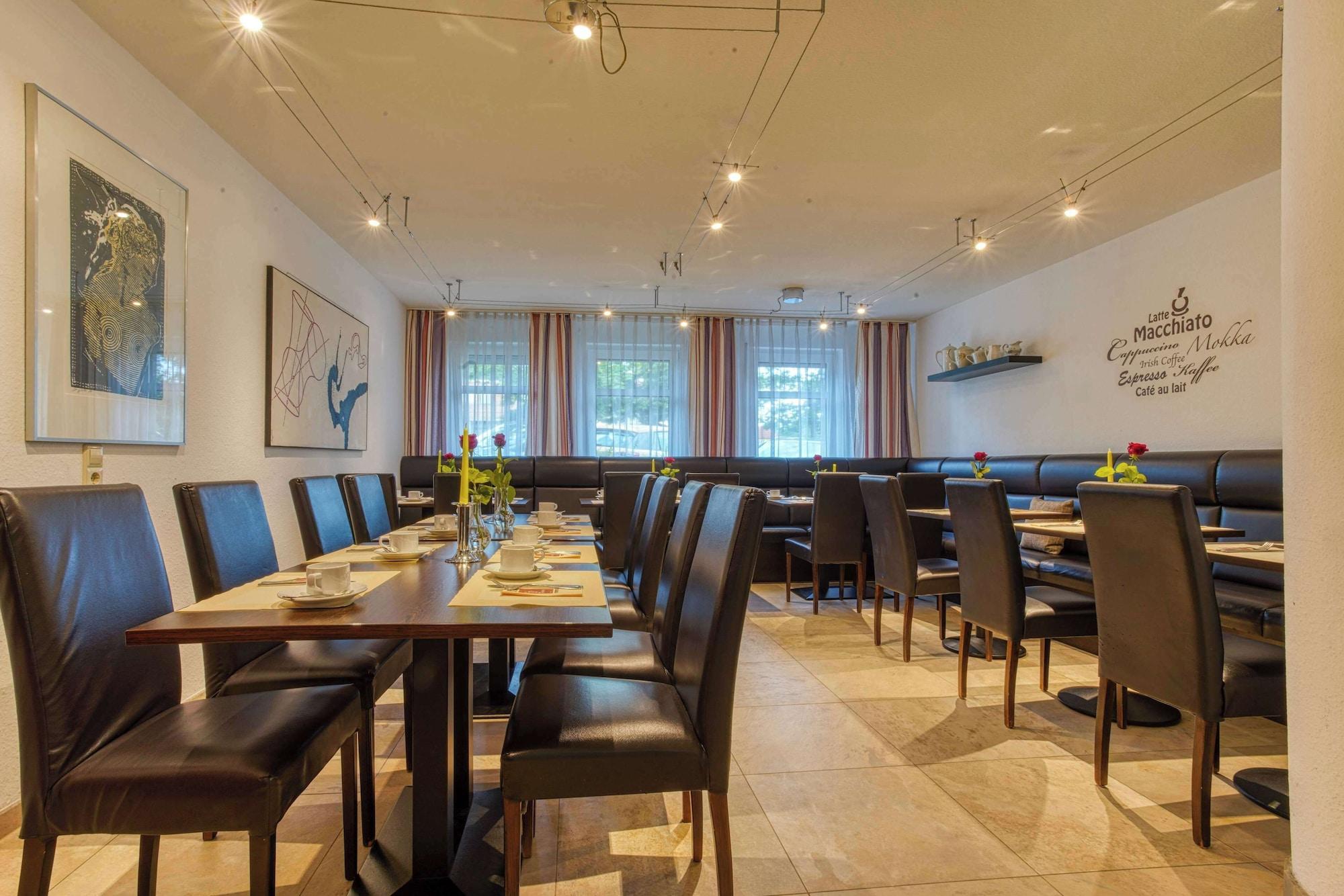 Restaurant Centro Hotel U-NO1, Trademark Collection by Wyndham