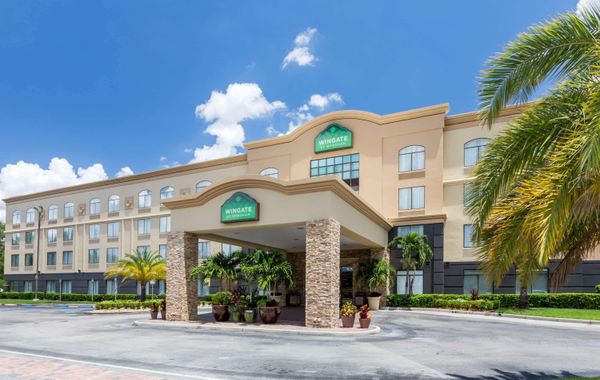 Wingate by Wyndham Convention Ctr Closest Universal Orlando - Hoteles cerca de Universal Studios en Orlando
