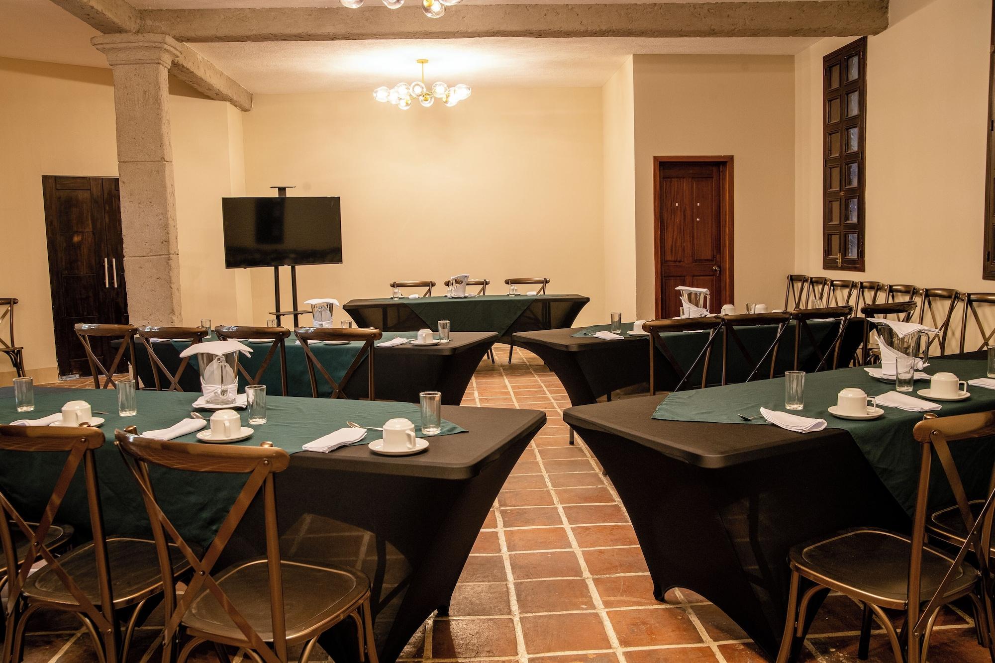 Sala de Reuniones Hotel Casa Carmina
