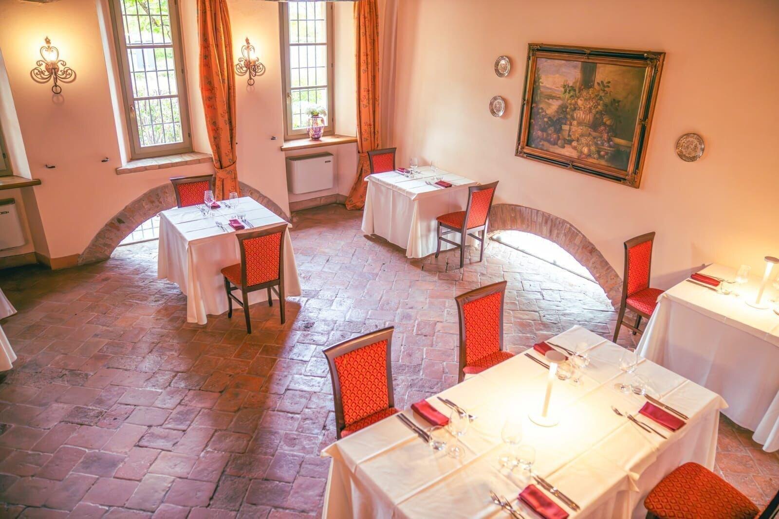 Restaurant La Tavola Rotonda