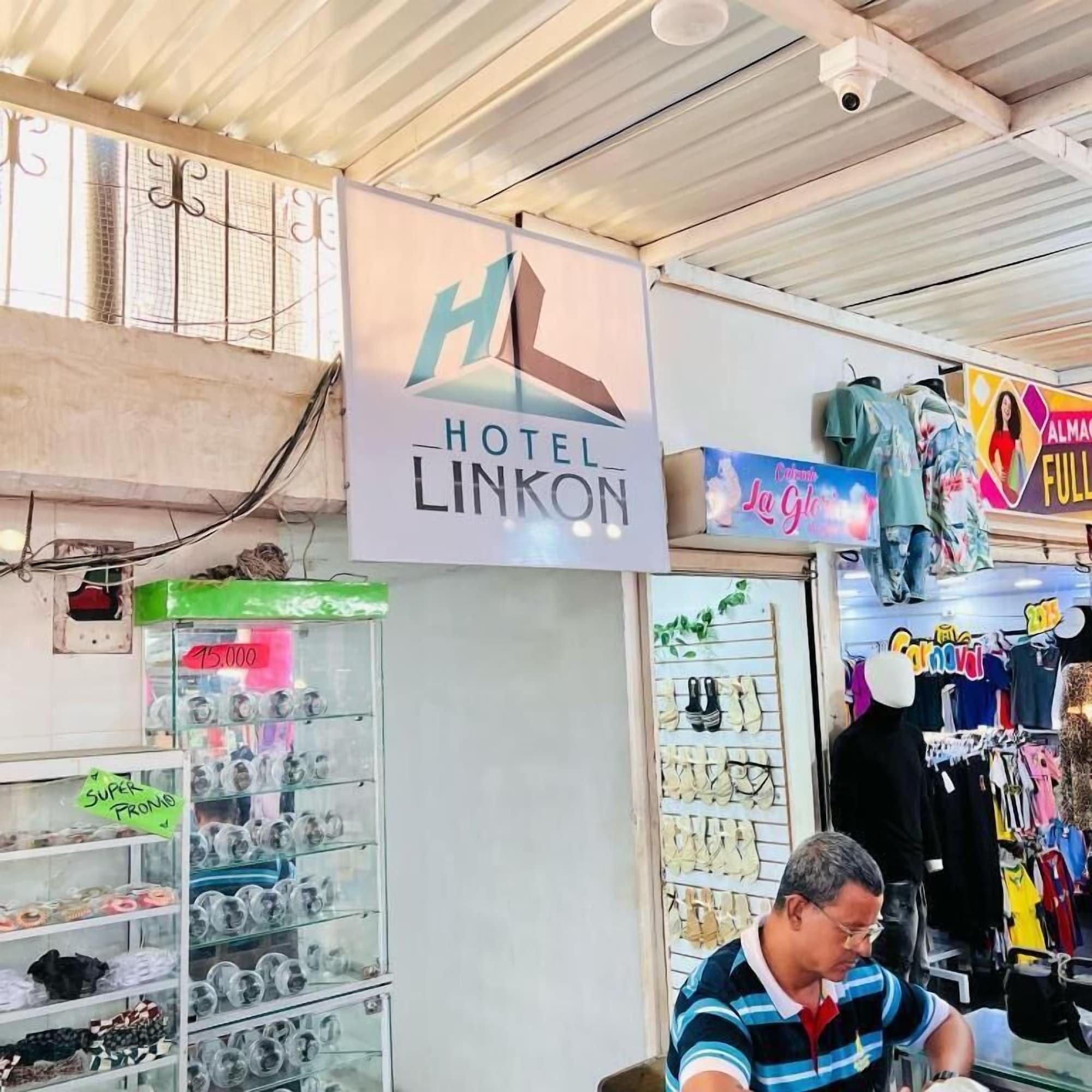 Varios Hotel Linkon Riohacha