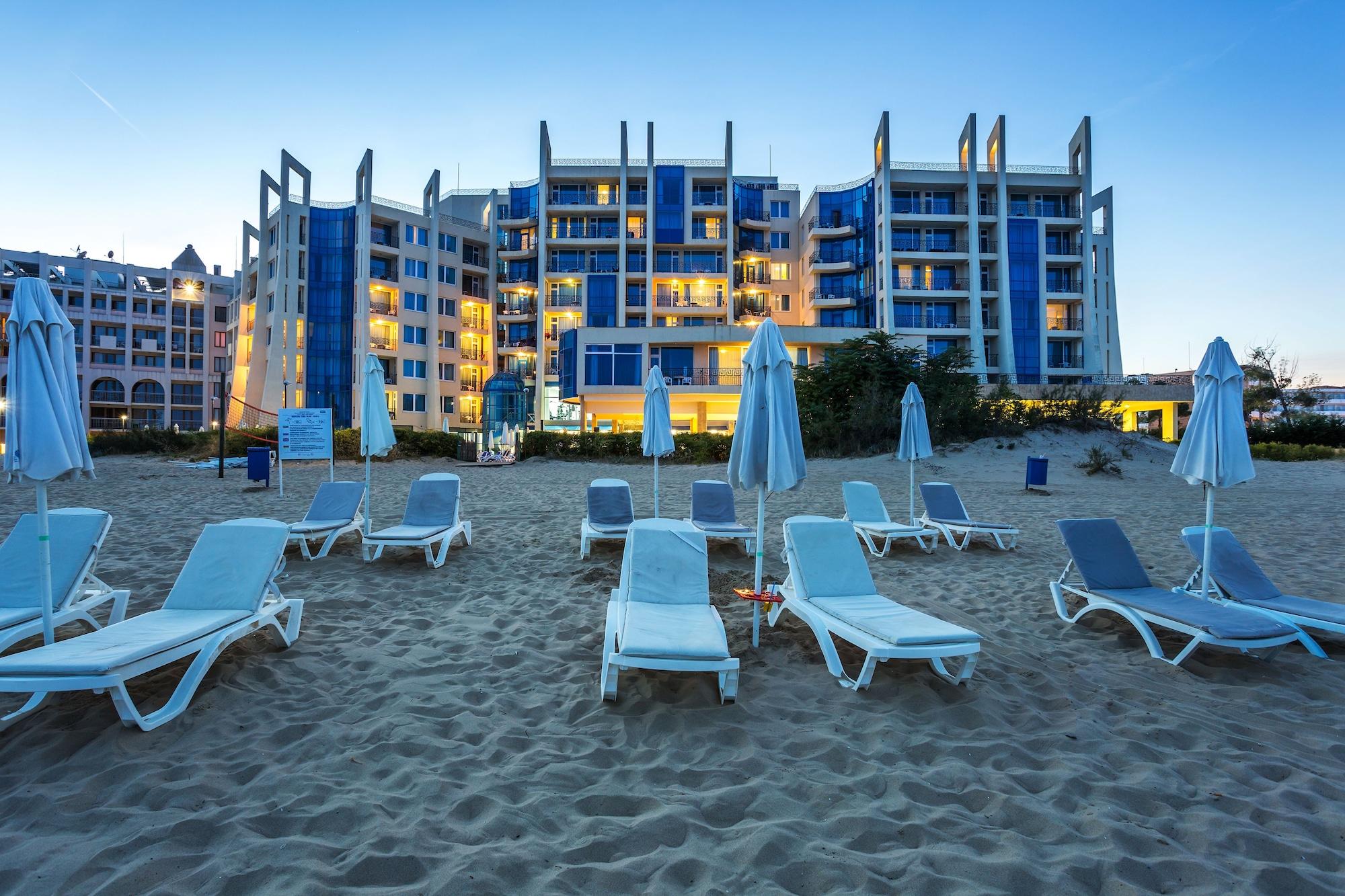 Vista Exterior Blue Pearl Hotel