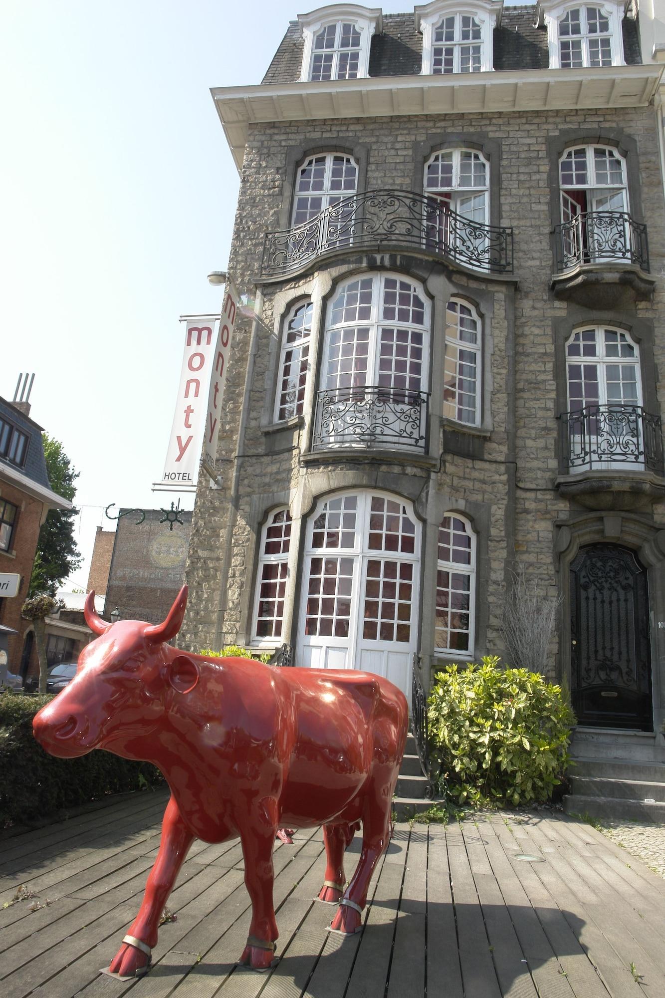 Varios Monty Small Design Hotel