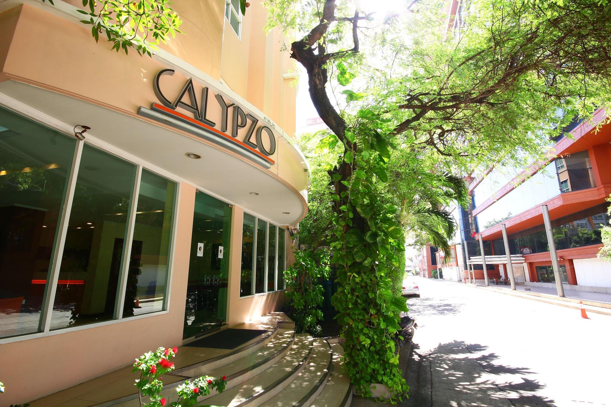 Varios Calypzo Bangkok