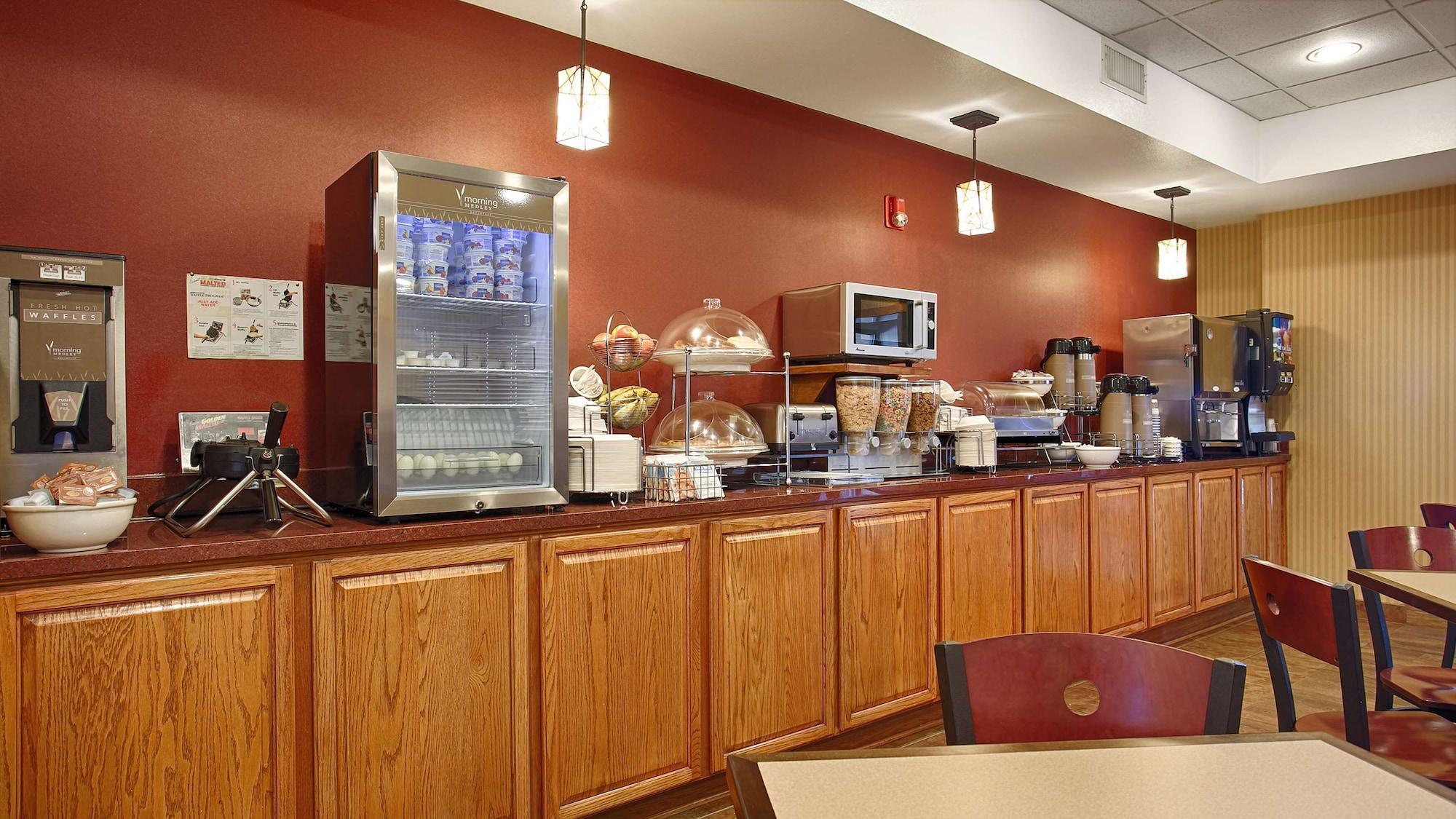 Restaurant Best Western Plus Woodland Hills Hotel & Suites