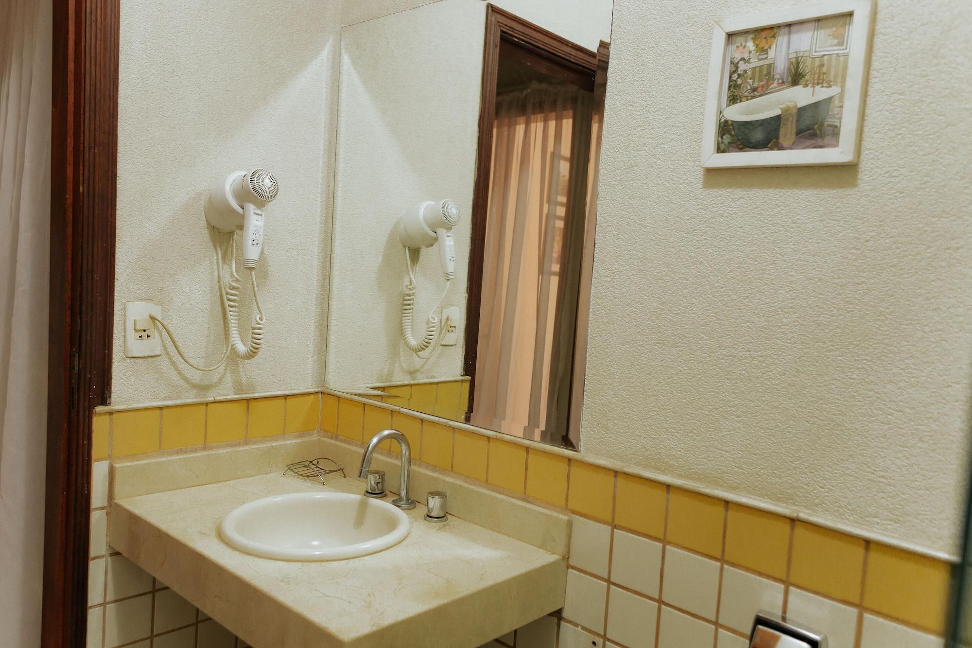 Equipamiento de Habitación Hotel Pousada Chalé Das Flores