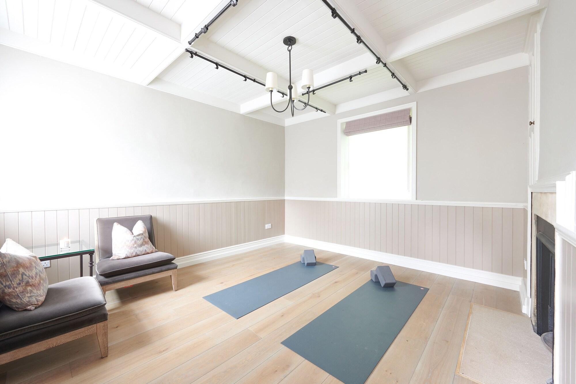 Gimnasio Farlam Hall Hotel & Restaurant