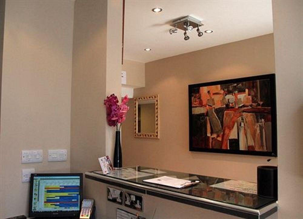 Vista Lobby The Grapevine Hotel