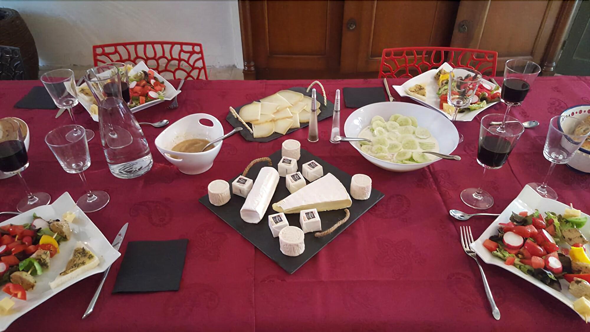Restaurant Chambre D'hôtes La Cour des Saligues