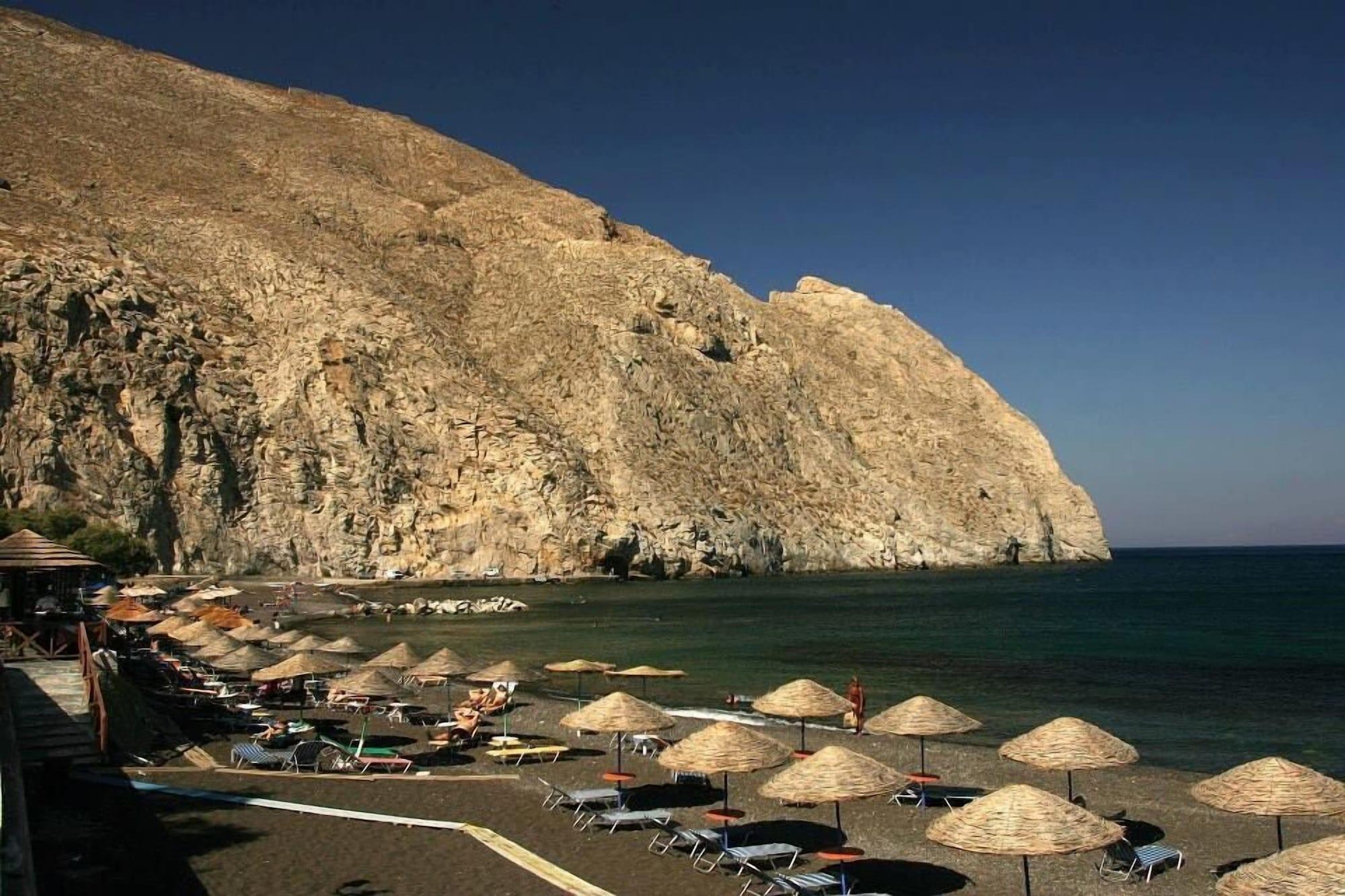 Playa Pleasure Beachside Studios