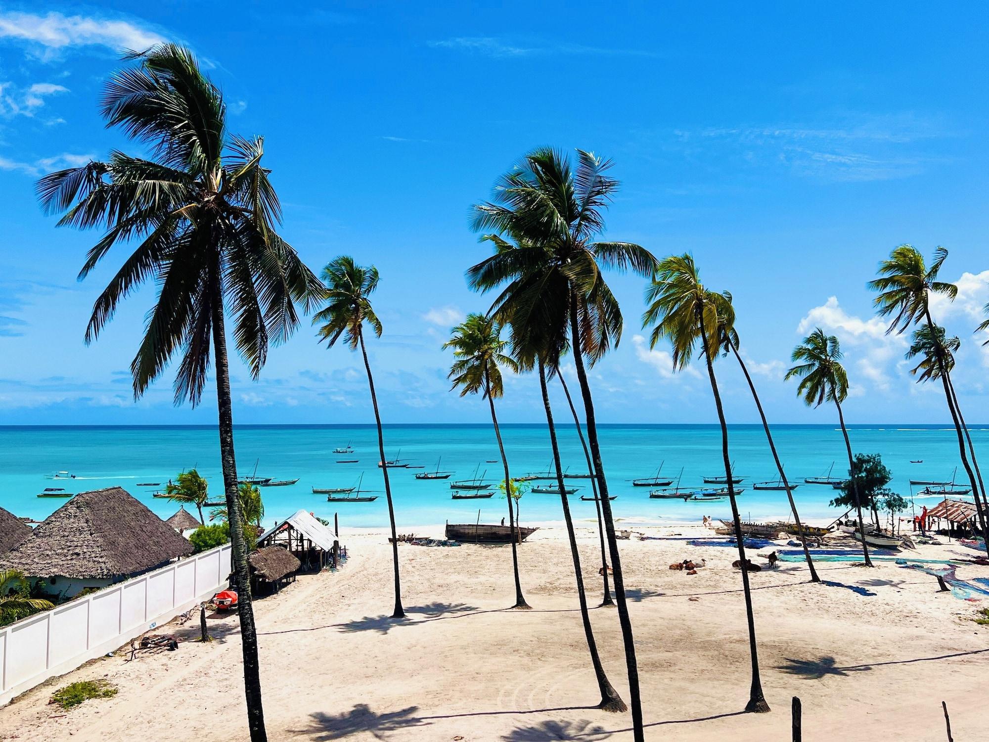 Varios Nungwi Beach Front