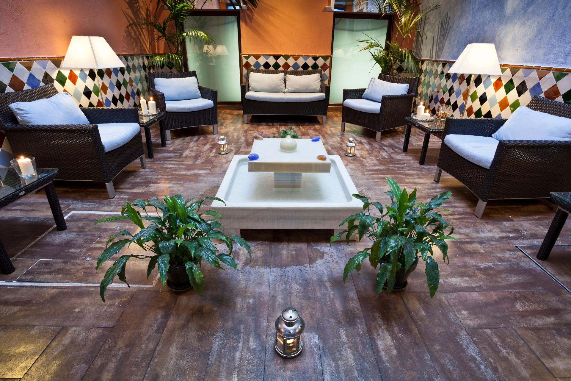 Vista Lobby Suites Gran Via 44 Apartahotel