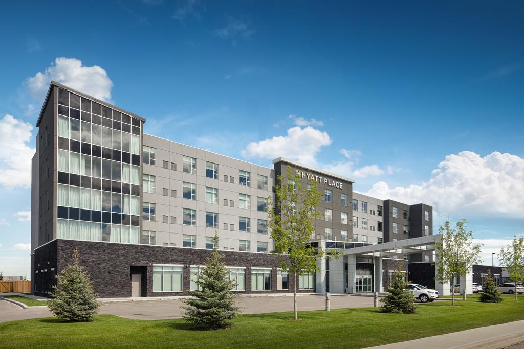 Vista Exterior Hyatt Place Calgary Airport