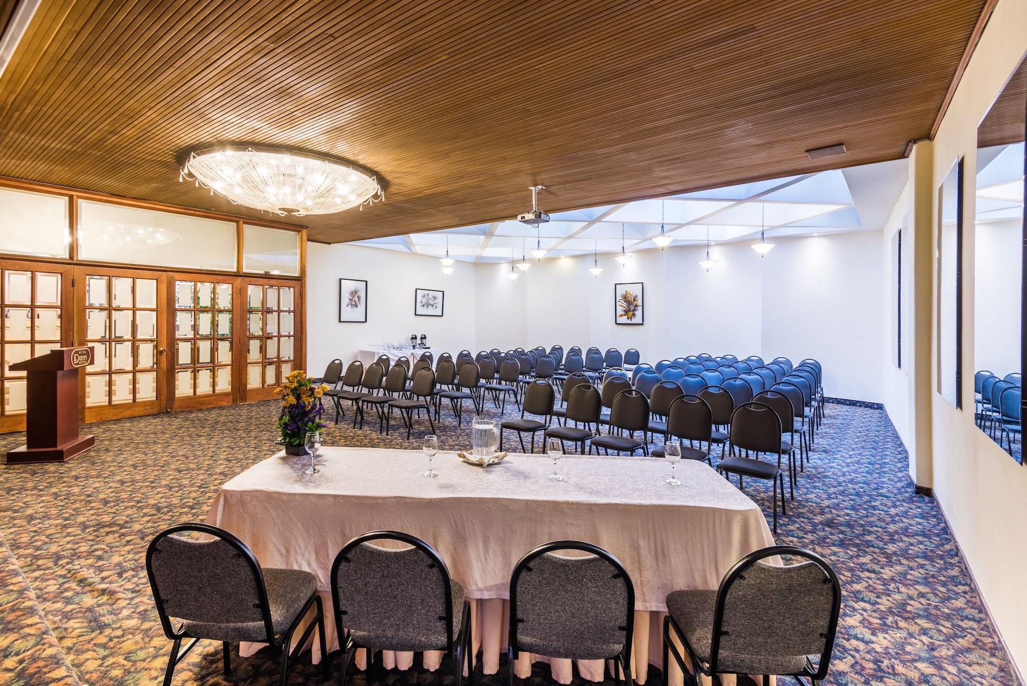 Sala de Reuniones Hotel Dann Avenida 19 Bogota