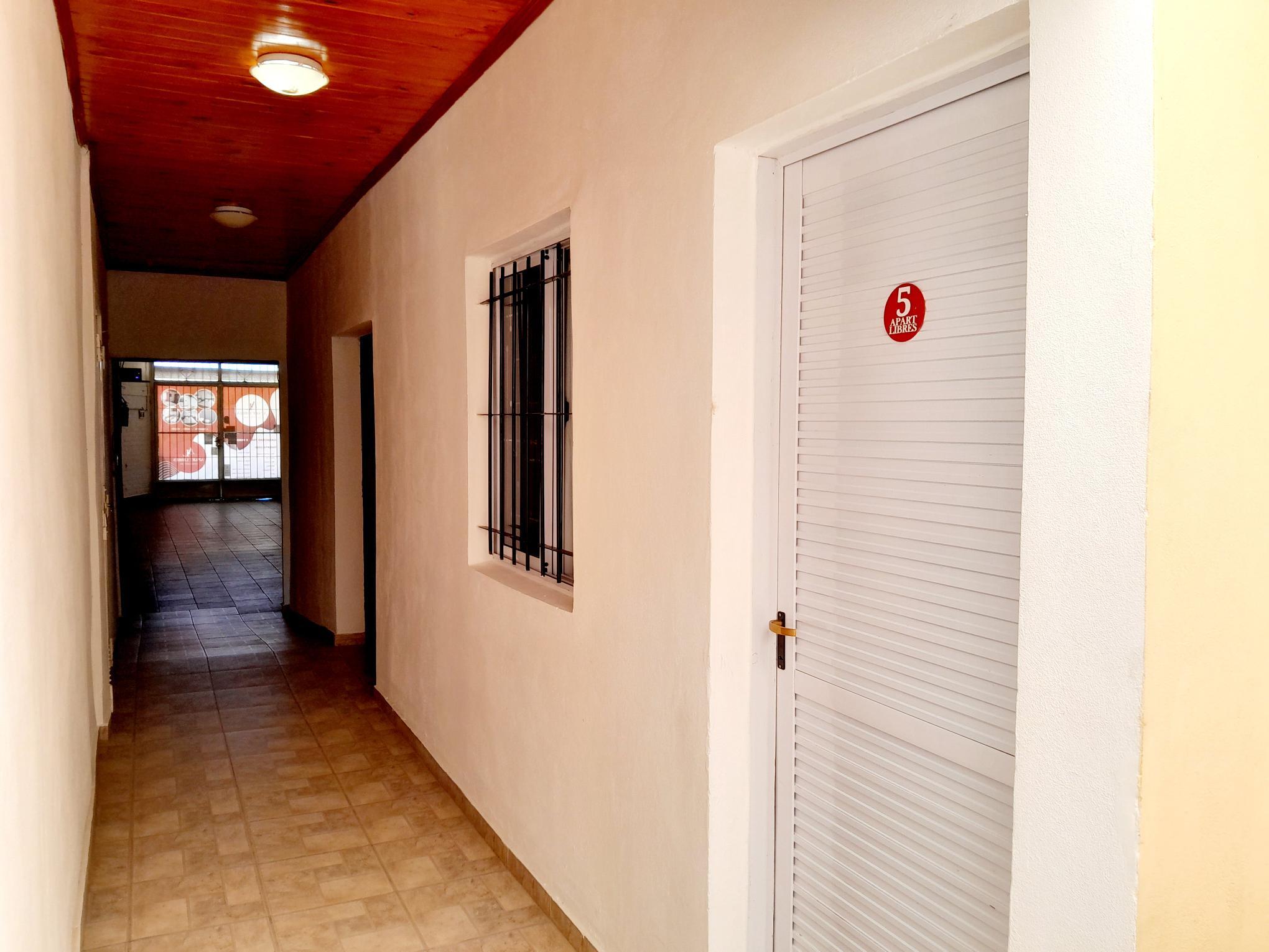 Corredores / Escaleras Apart Hotel Apart Libres