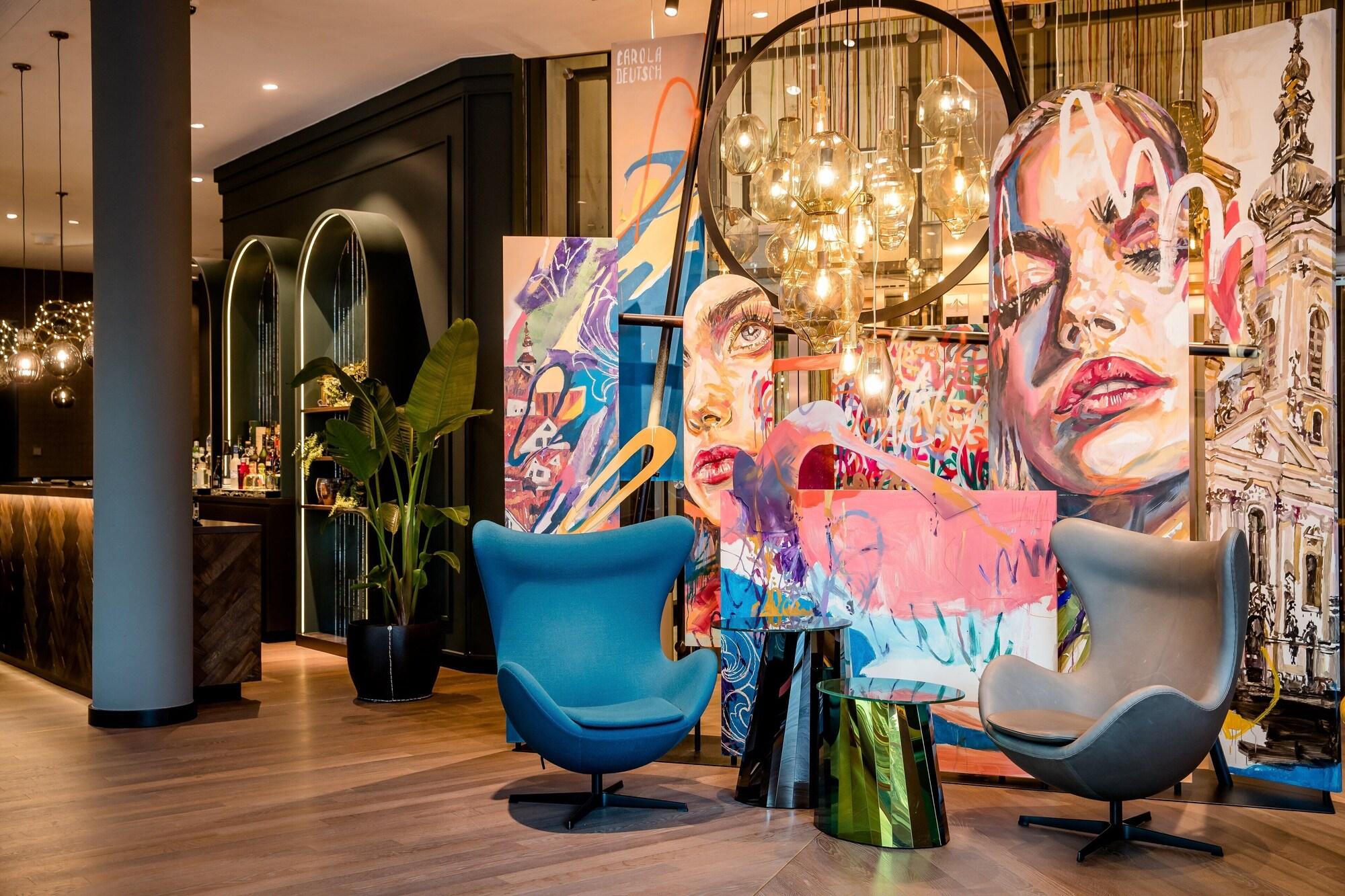 Varios Motel One Graz