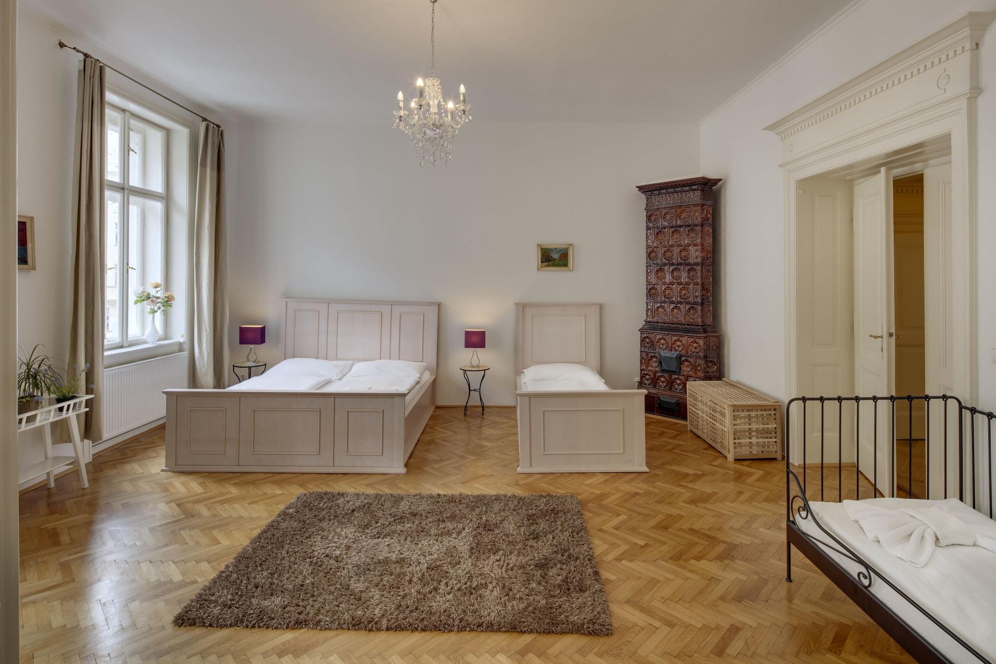 Set de Habitación Old Town Square Apartments