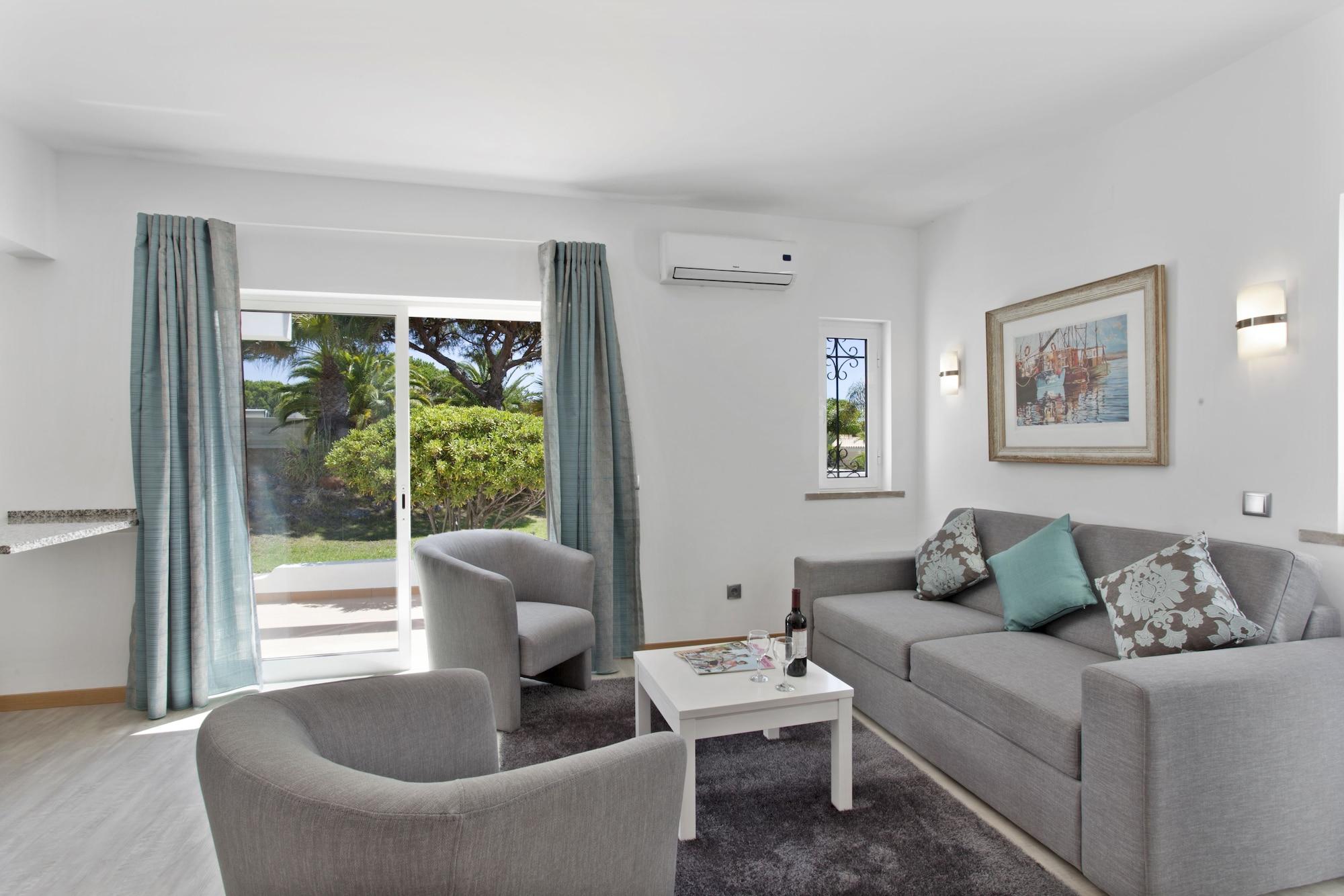 Equipamiento de Habitación Prado Villas