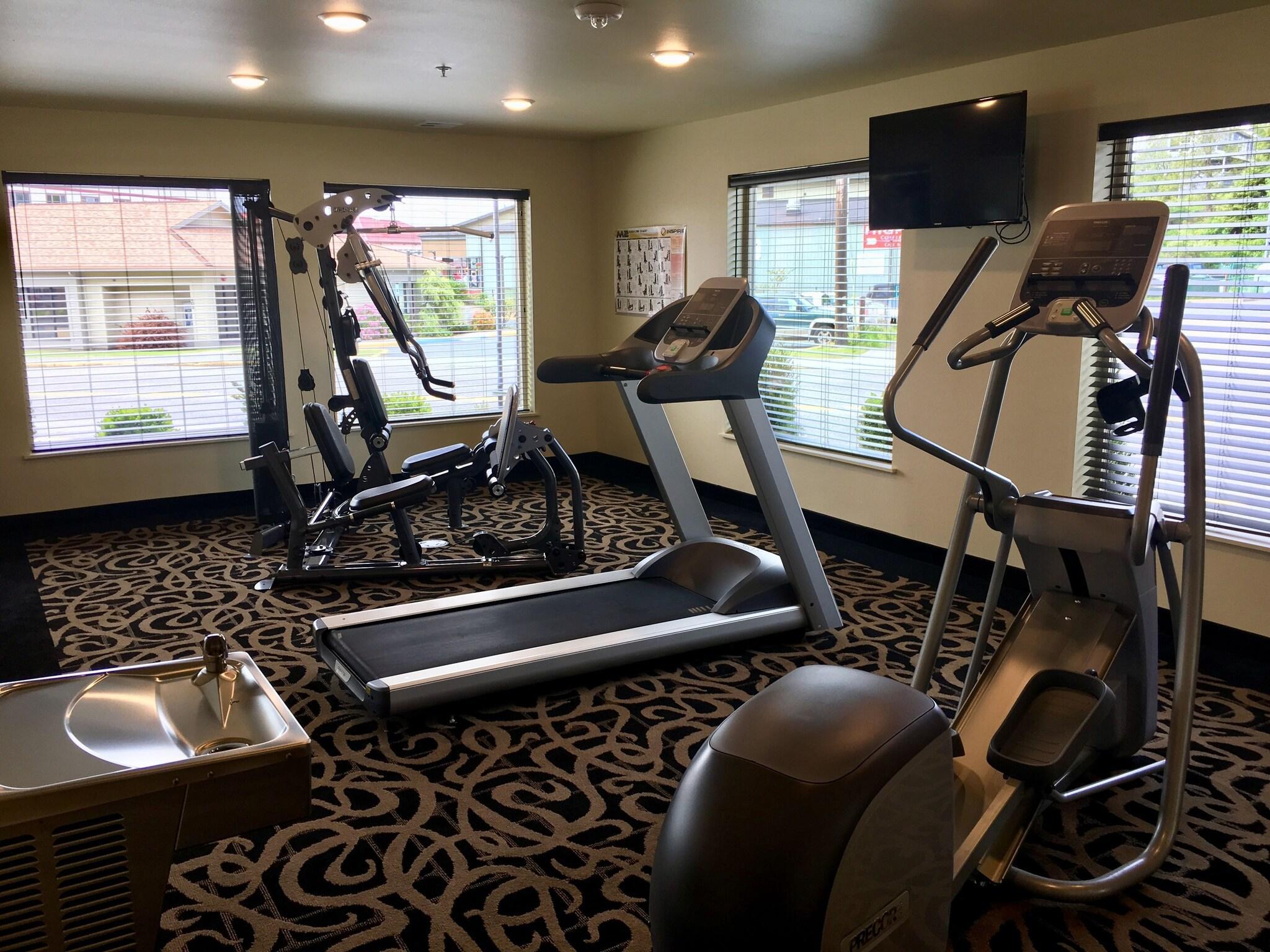 Instalaciones Recreativas Aspen Suites Hotel Sitka