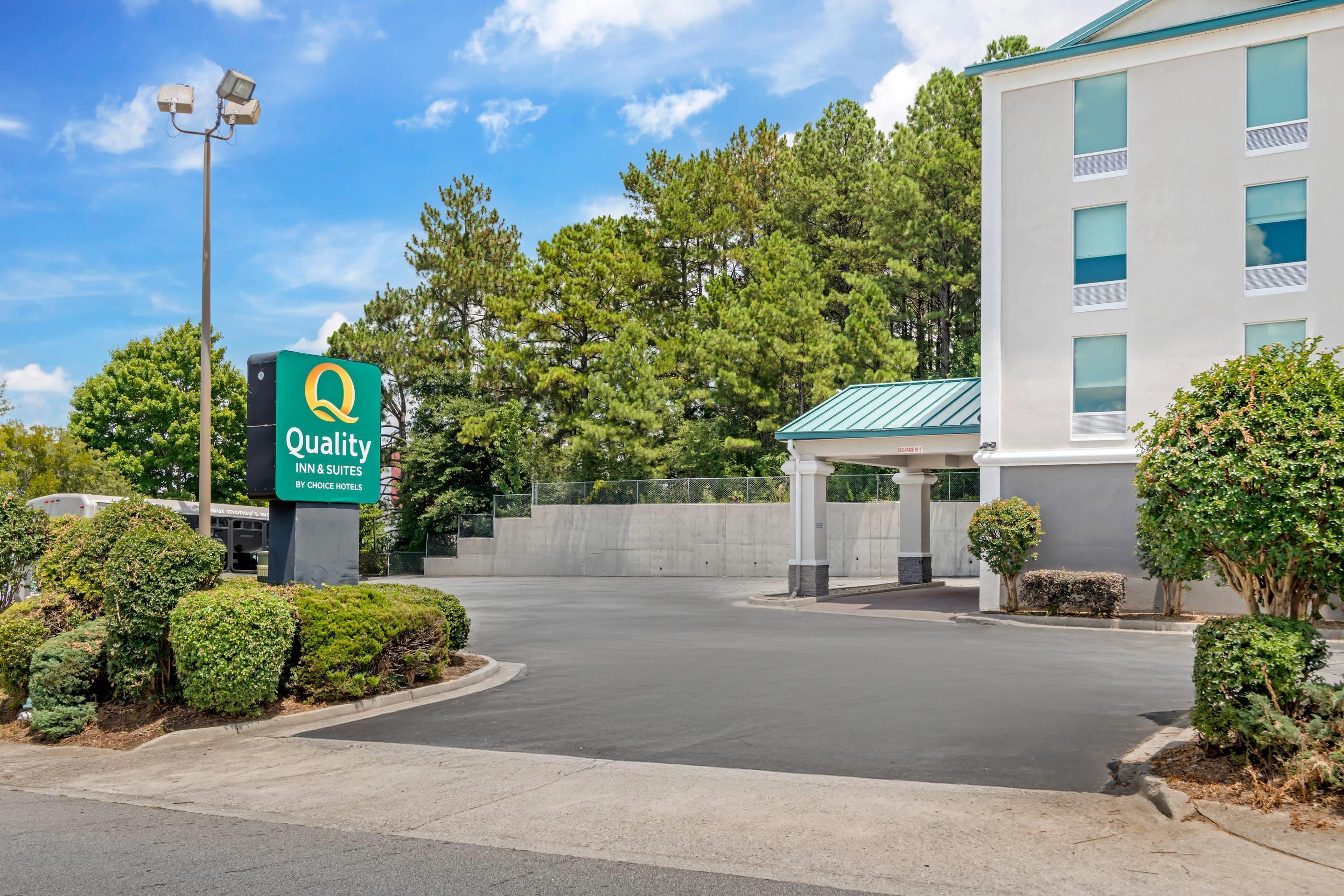 Vista Exterior Quality Inn & Suites Union City - Atlanta South