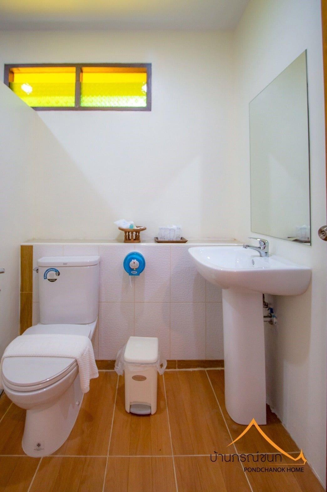 Equipamiento de Habitación Baan Pondchanok Hotel