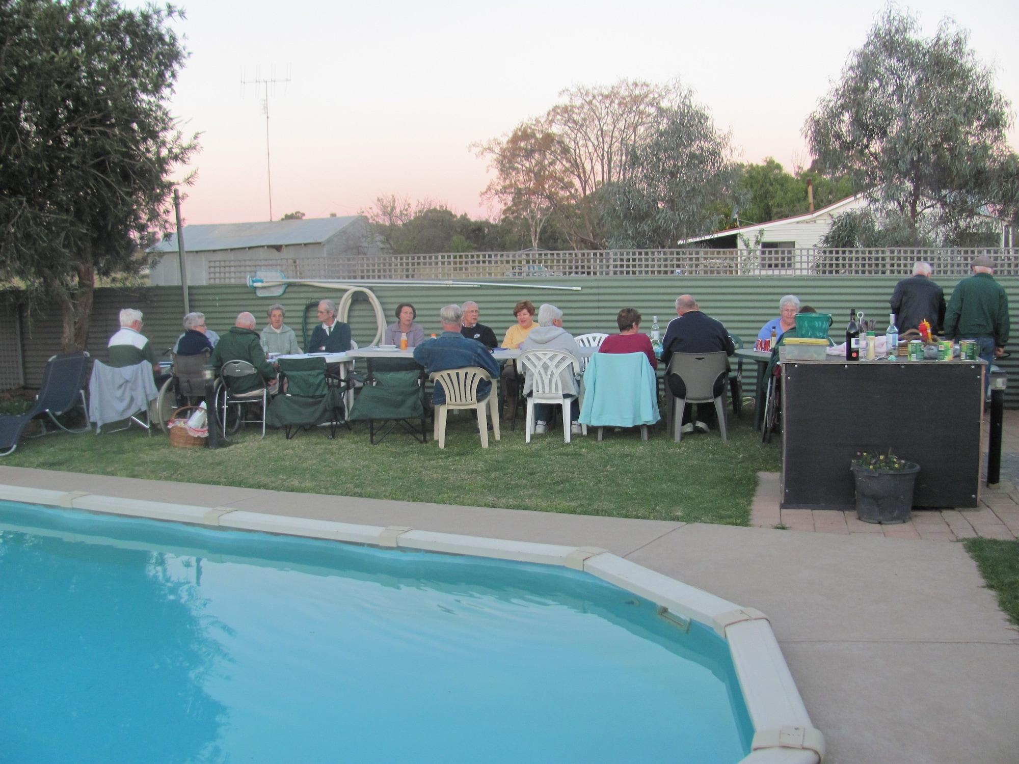 Varios Barham Colonial Motel