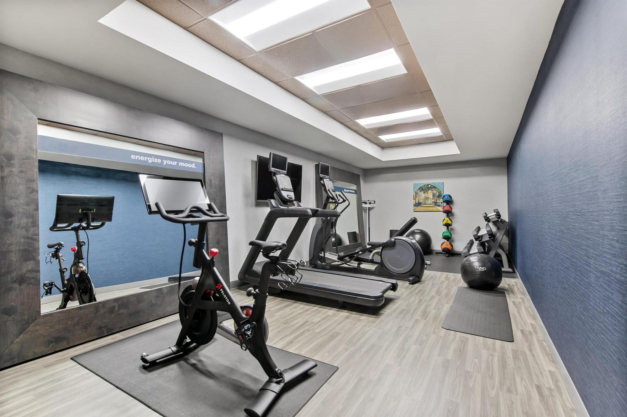 Gimnasio Hampton Inn Milledgeville