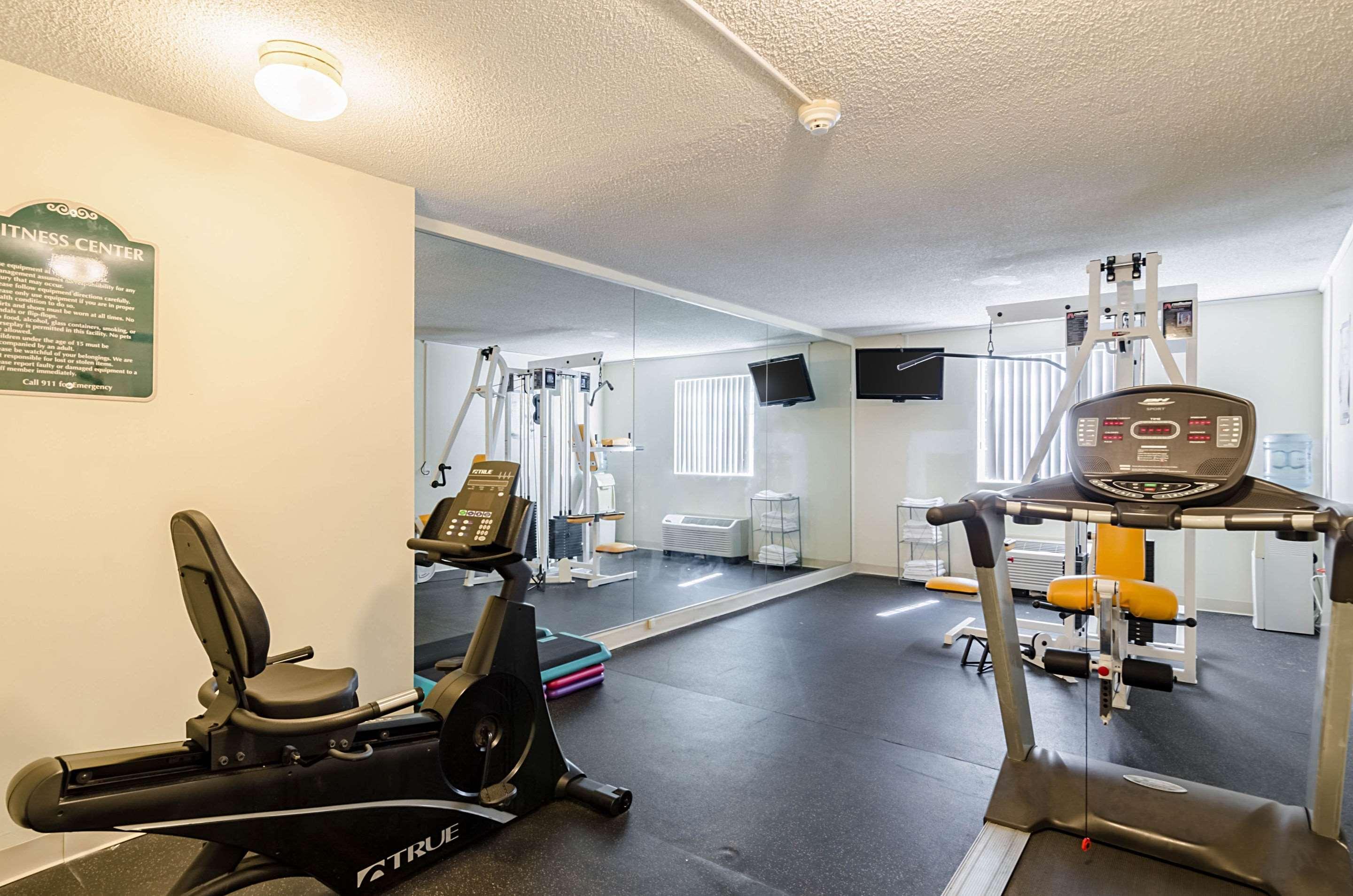 Gimnasio Quality Inn Chicopee - Springfield