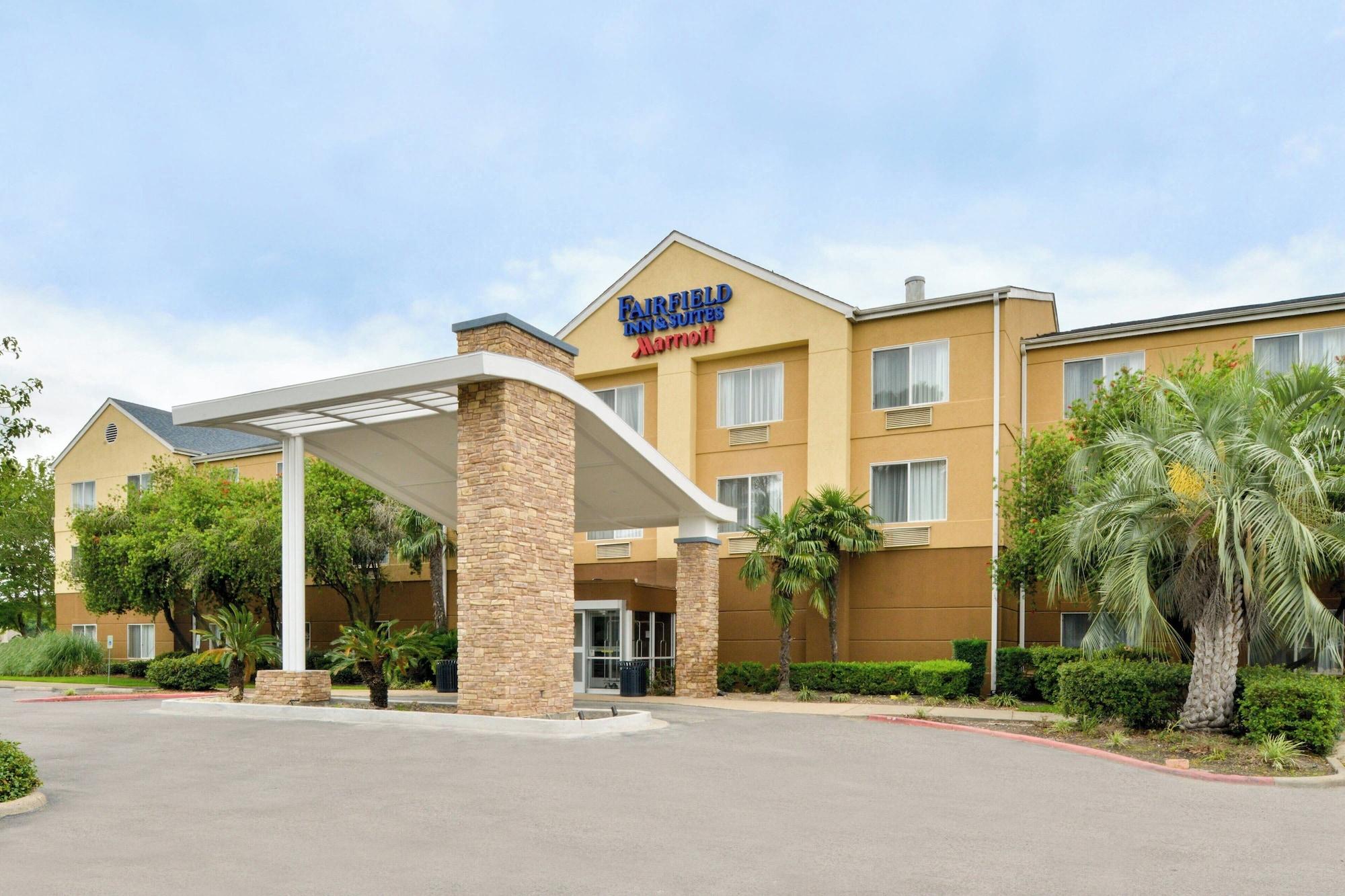 Vista Exterior Fairfield Inn & Suites By Marriott Beaumont
