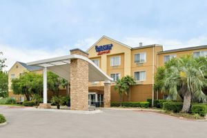 Alojamiento - Fairfield Inn & Suites By Marriott Beaumont